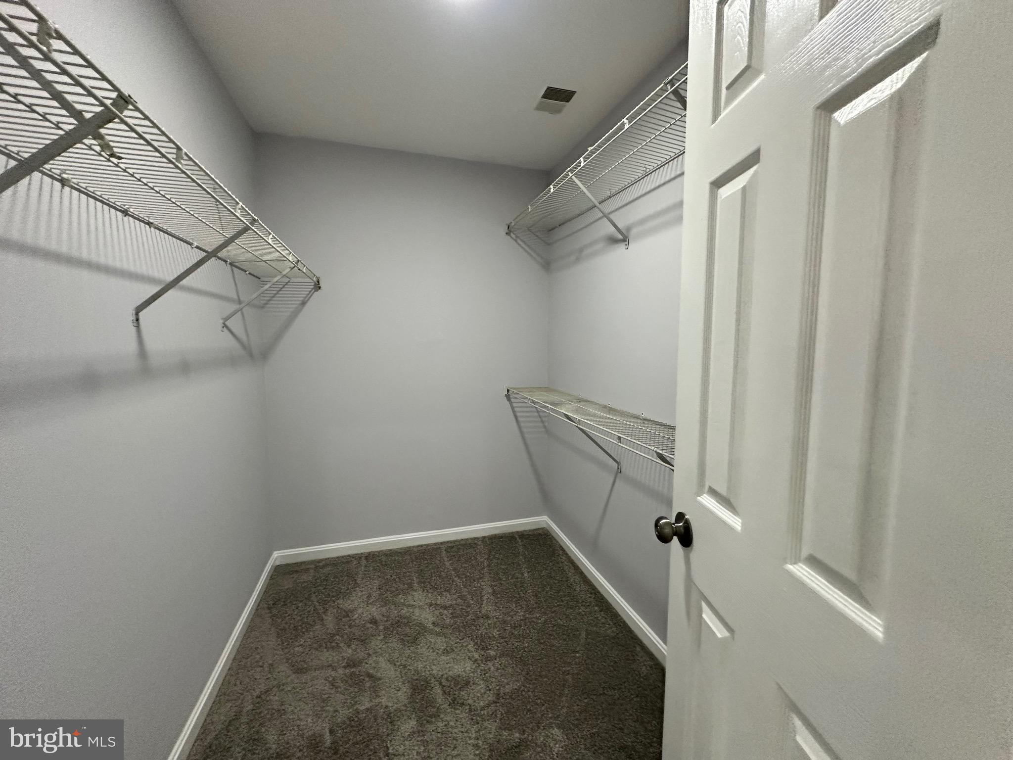 NORTHRIDGE - Residential