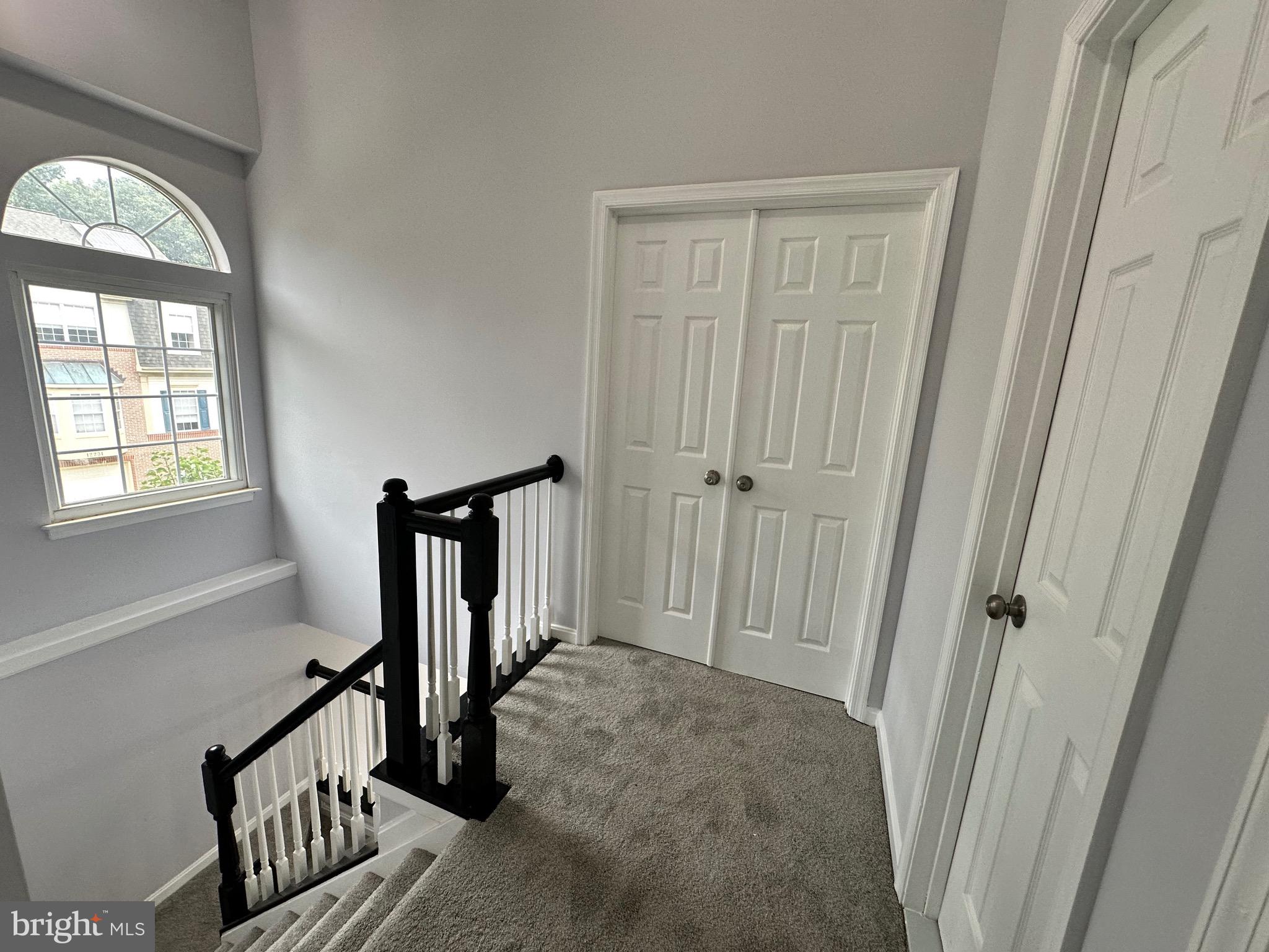 NORTHRIDGE - Residential