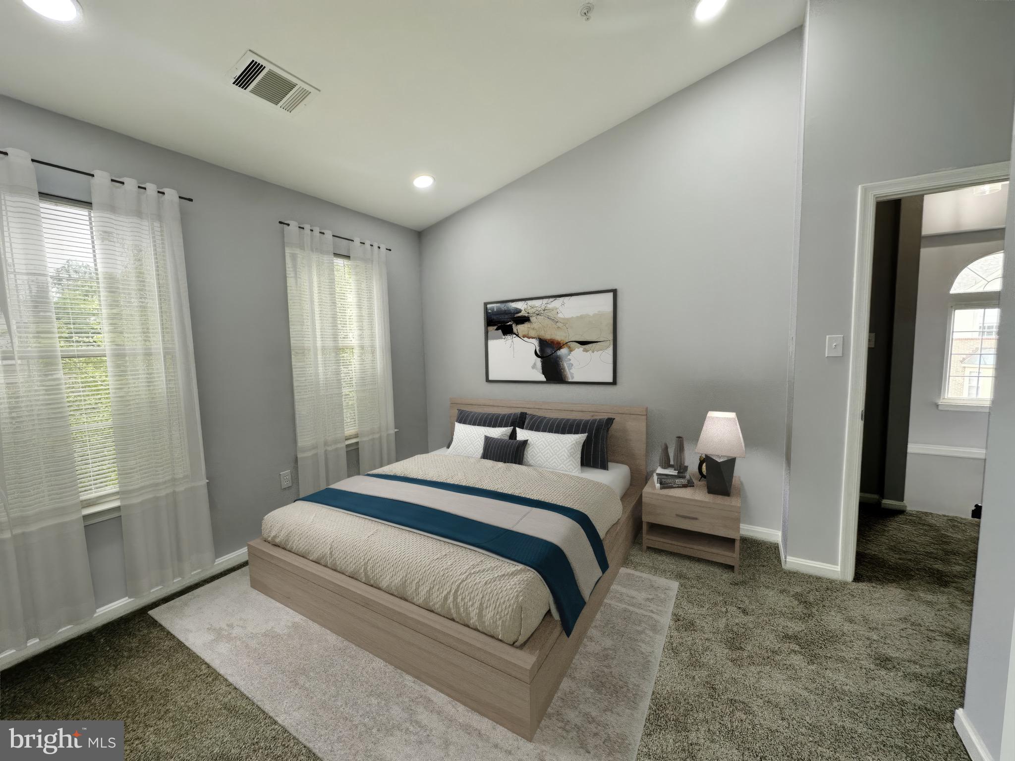 NORTHRIDGE - Residential