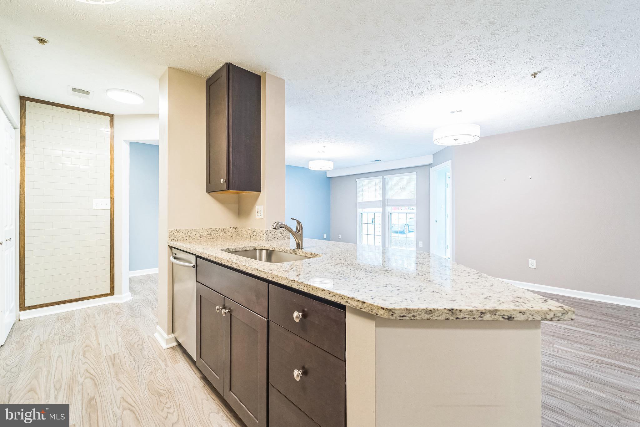 PINEY ORCHARD - Residential