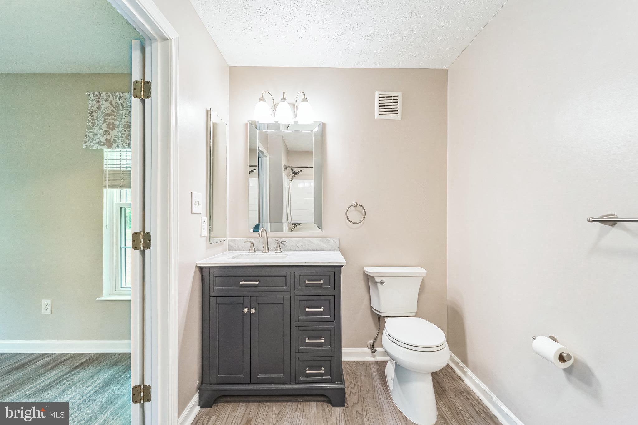 PINEY ORCHARD - Residential