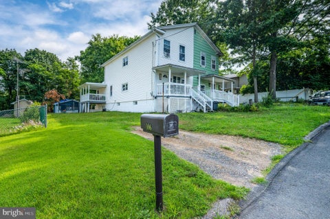 Townhouse For Sale - 106 S Main Street<br/> Schuylkill County, MARY D, PA 17952