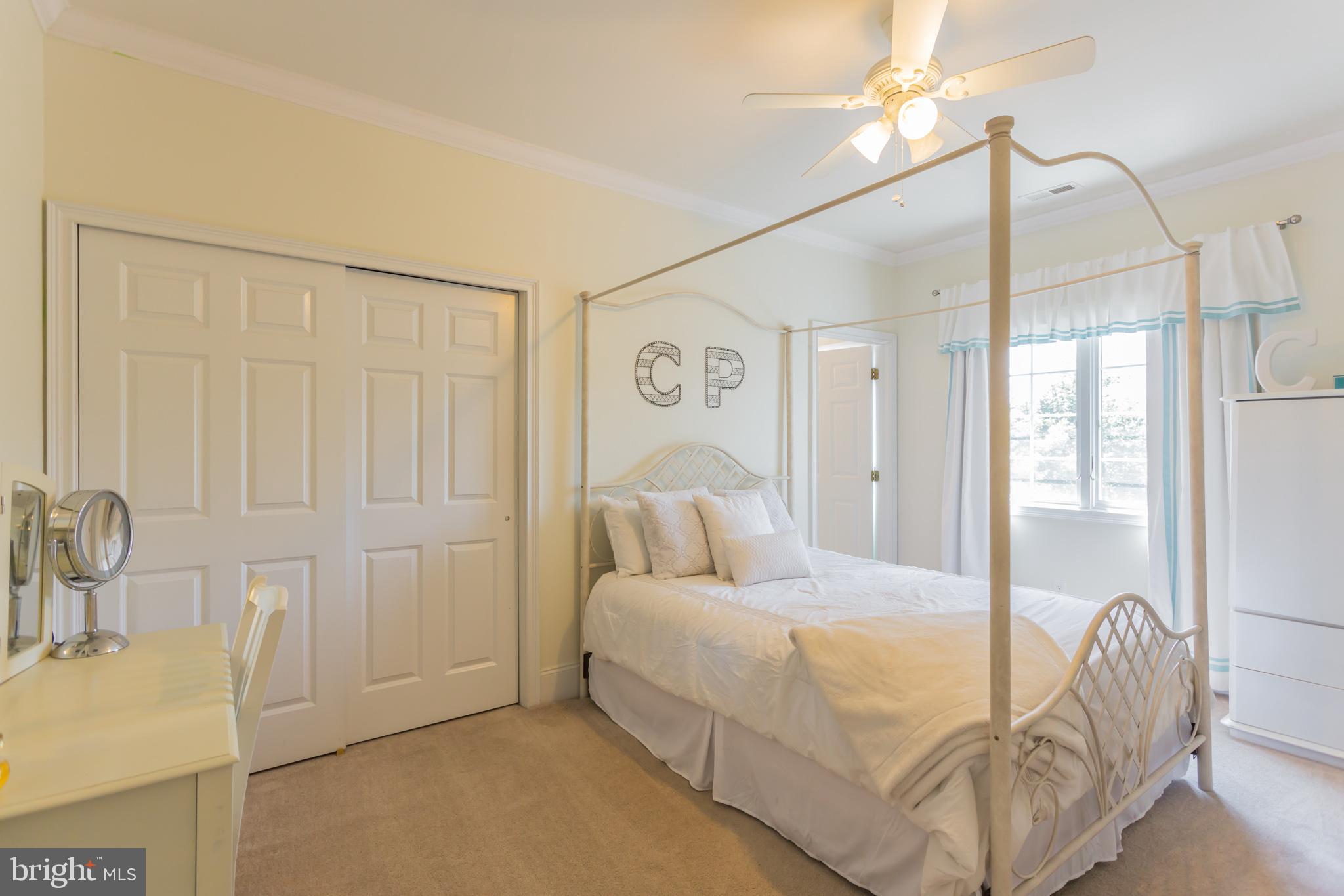 ESTS AT CHADDS FORD - Residential