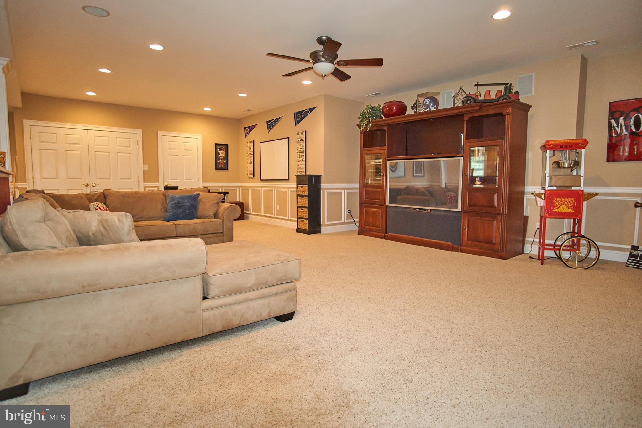 ESTS AT CHADDS FORD - Residential