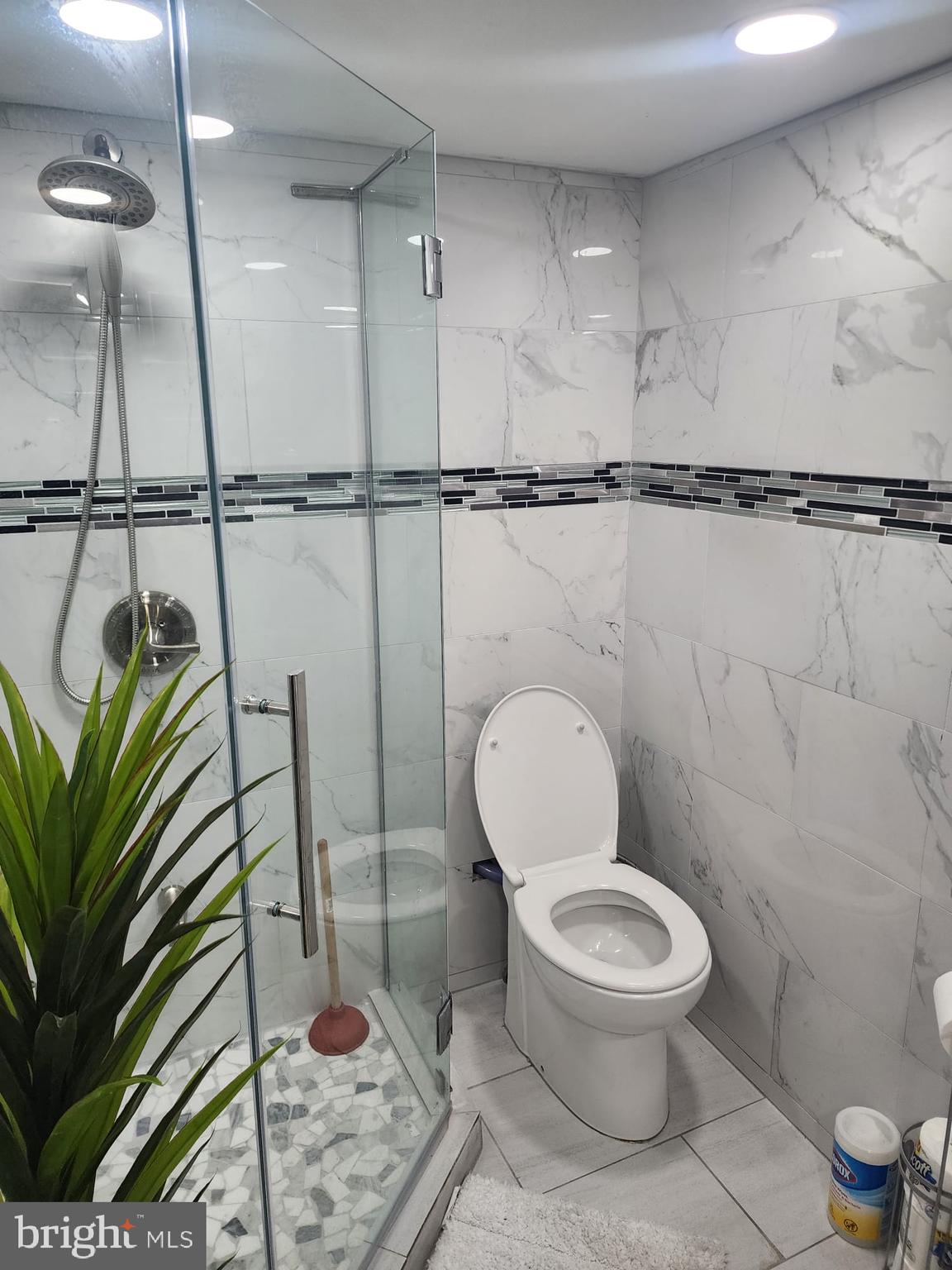 CHELTENHAM - Residential