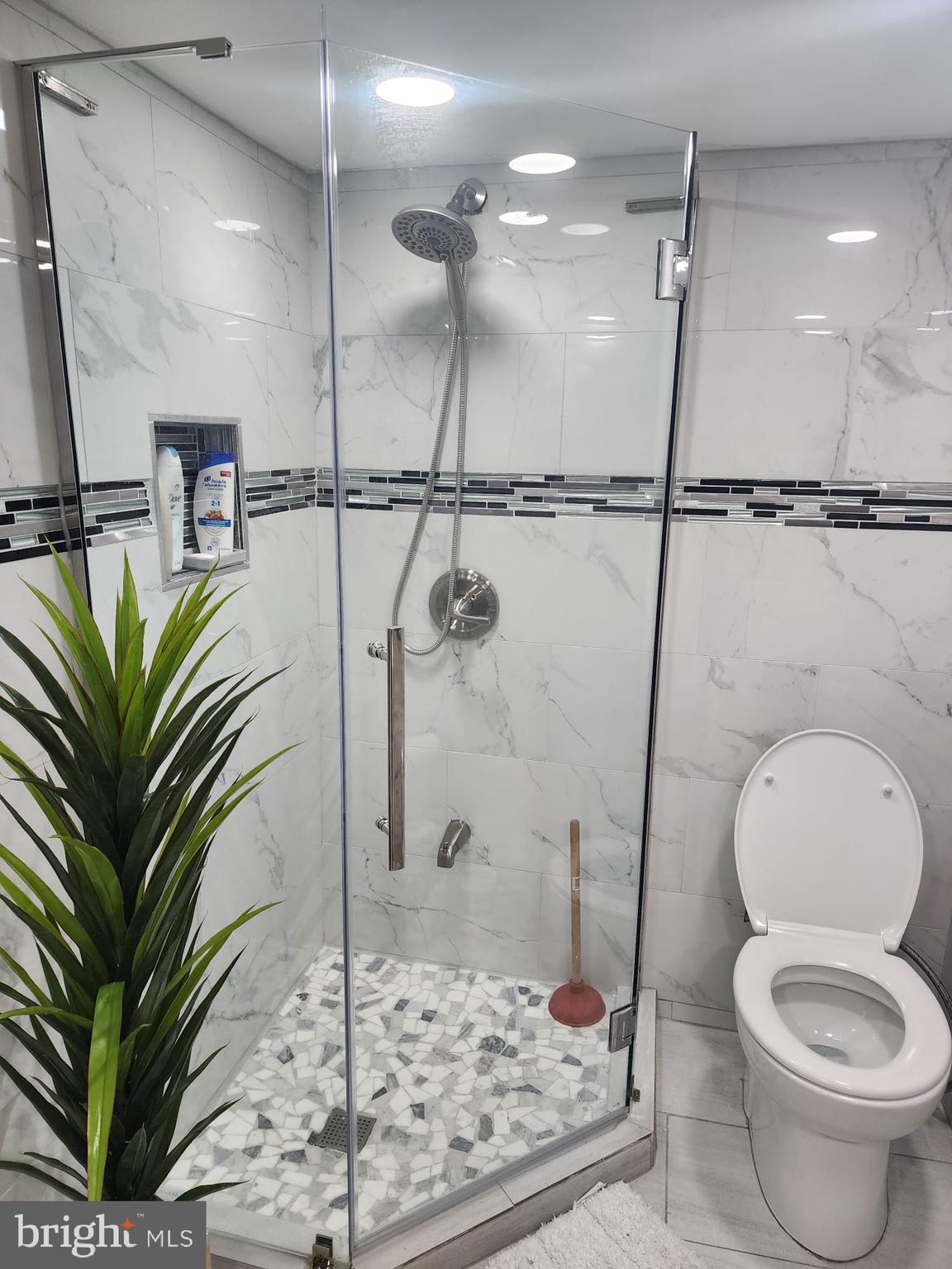 CHELTENHAM - Residential