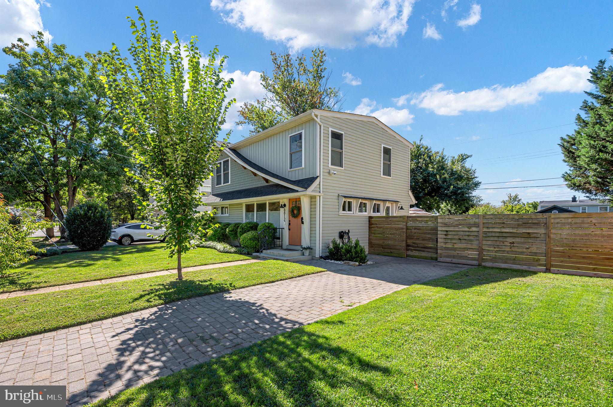 6812 QUANDER ROAD