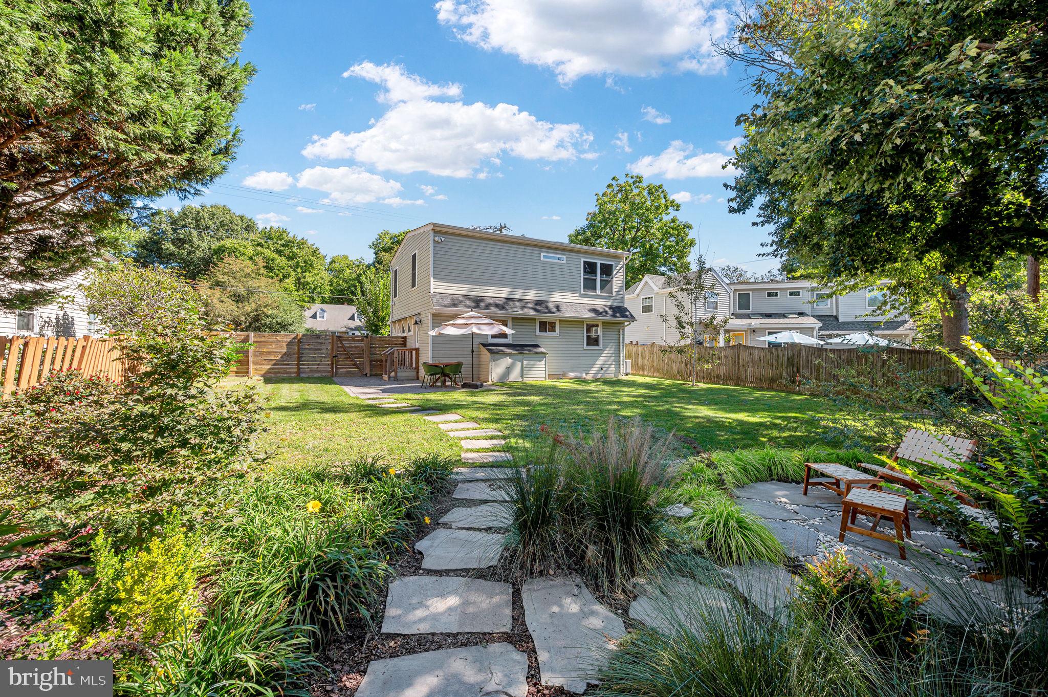 6812 QUANDER ROAD