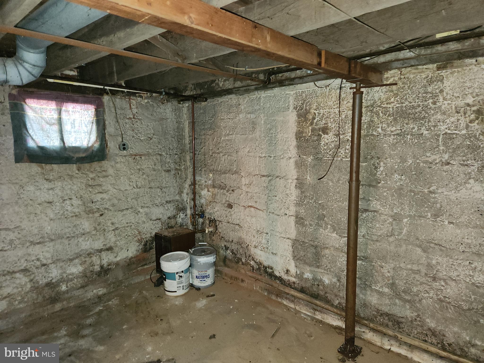 WEST HAGERSTOWN - Residential