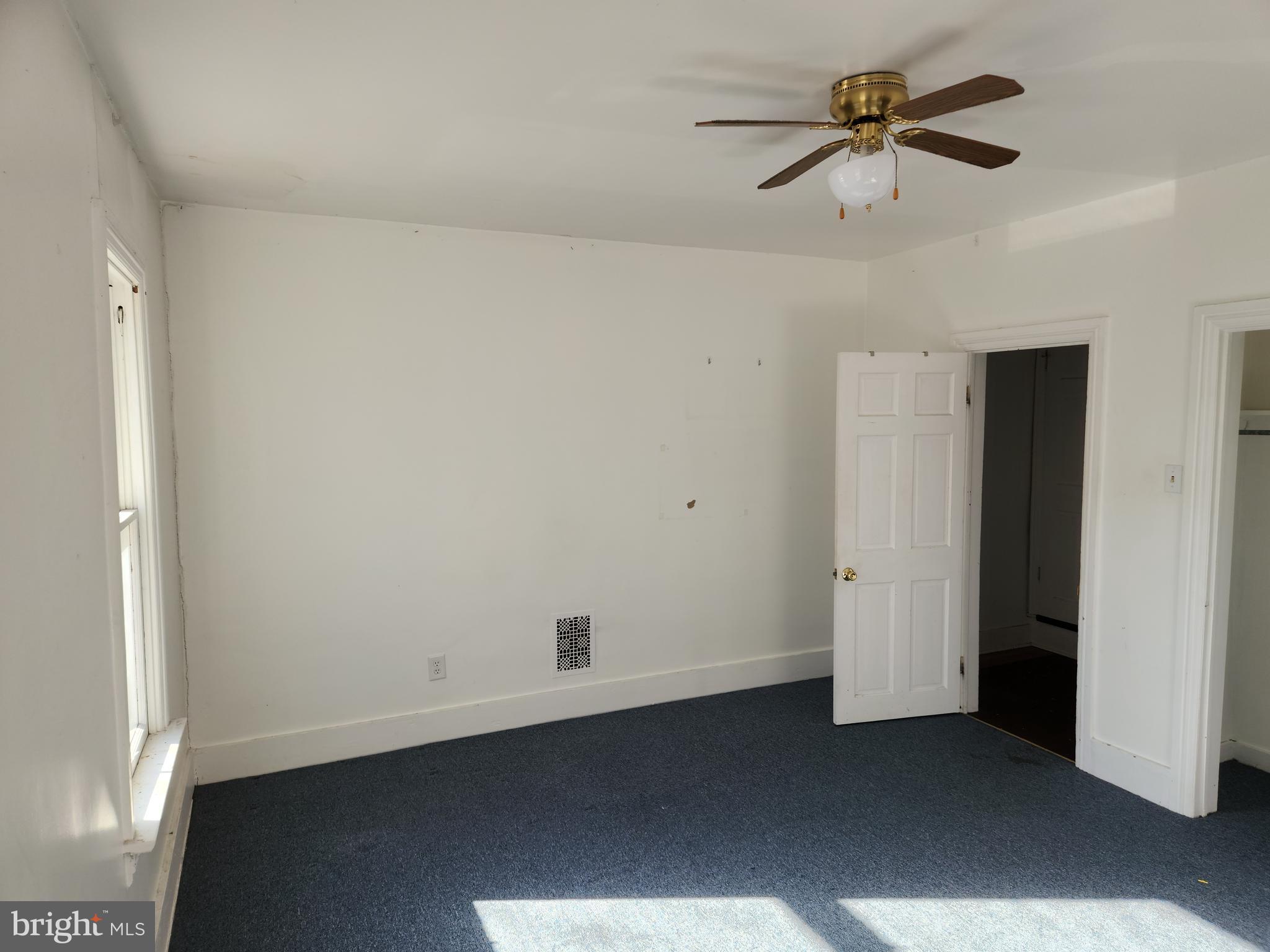 WEST HAGERSTOWN - Residential