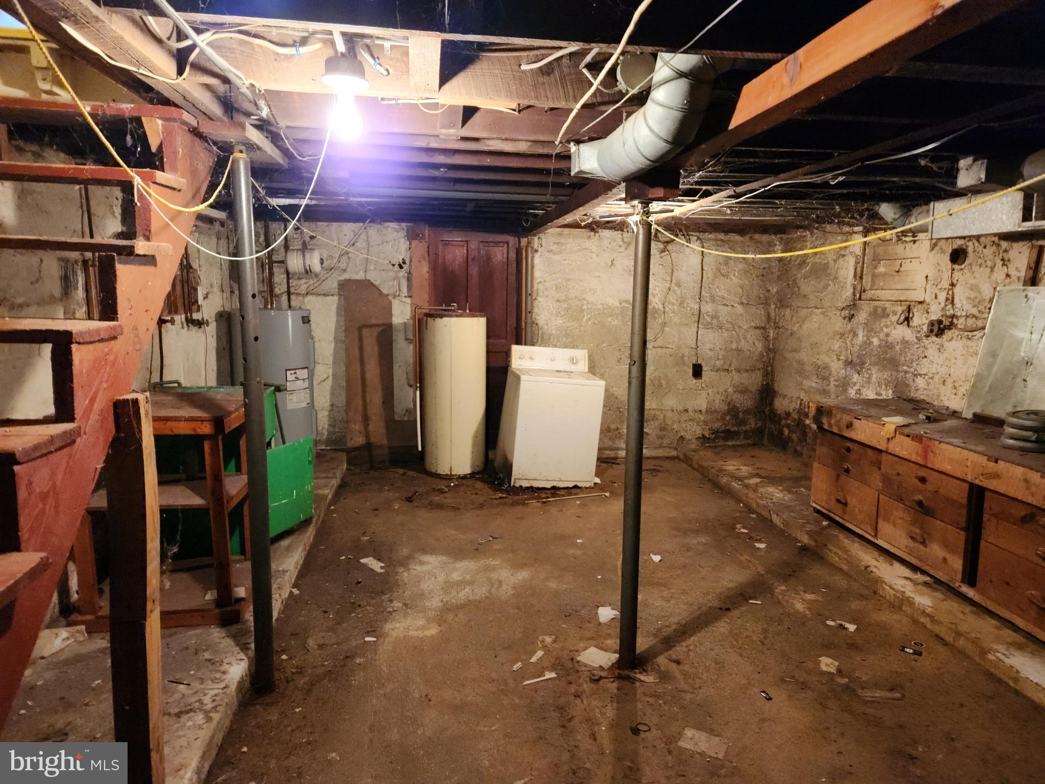 WEST HAGERSTOWN - Residential