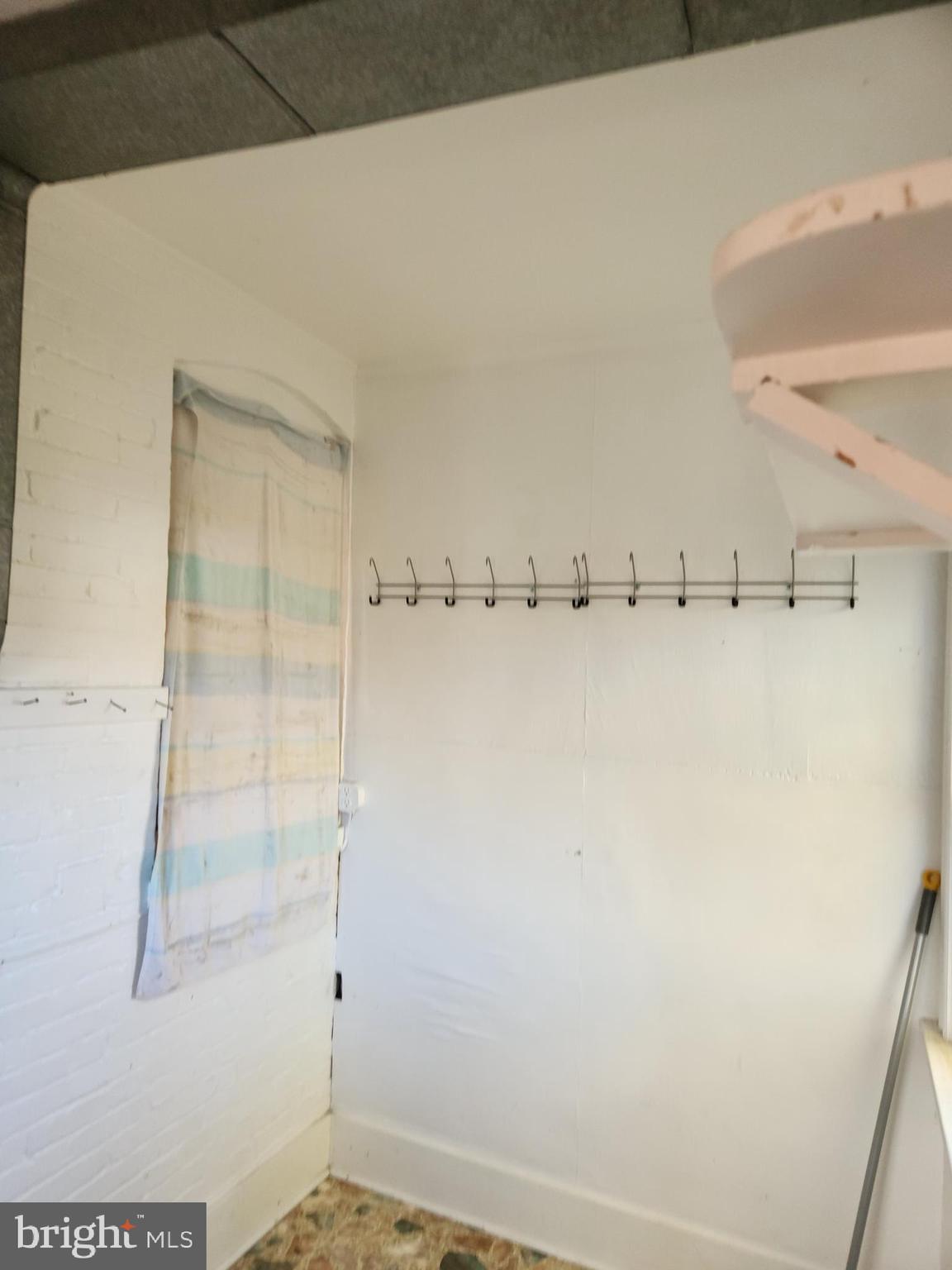 WEST HAGERSTOWN - Residential