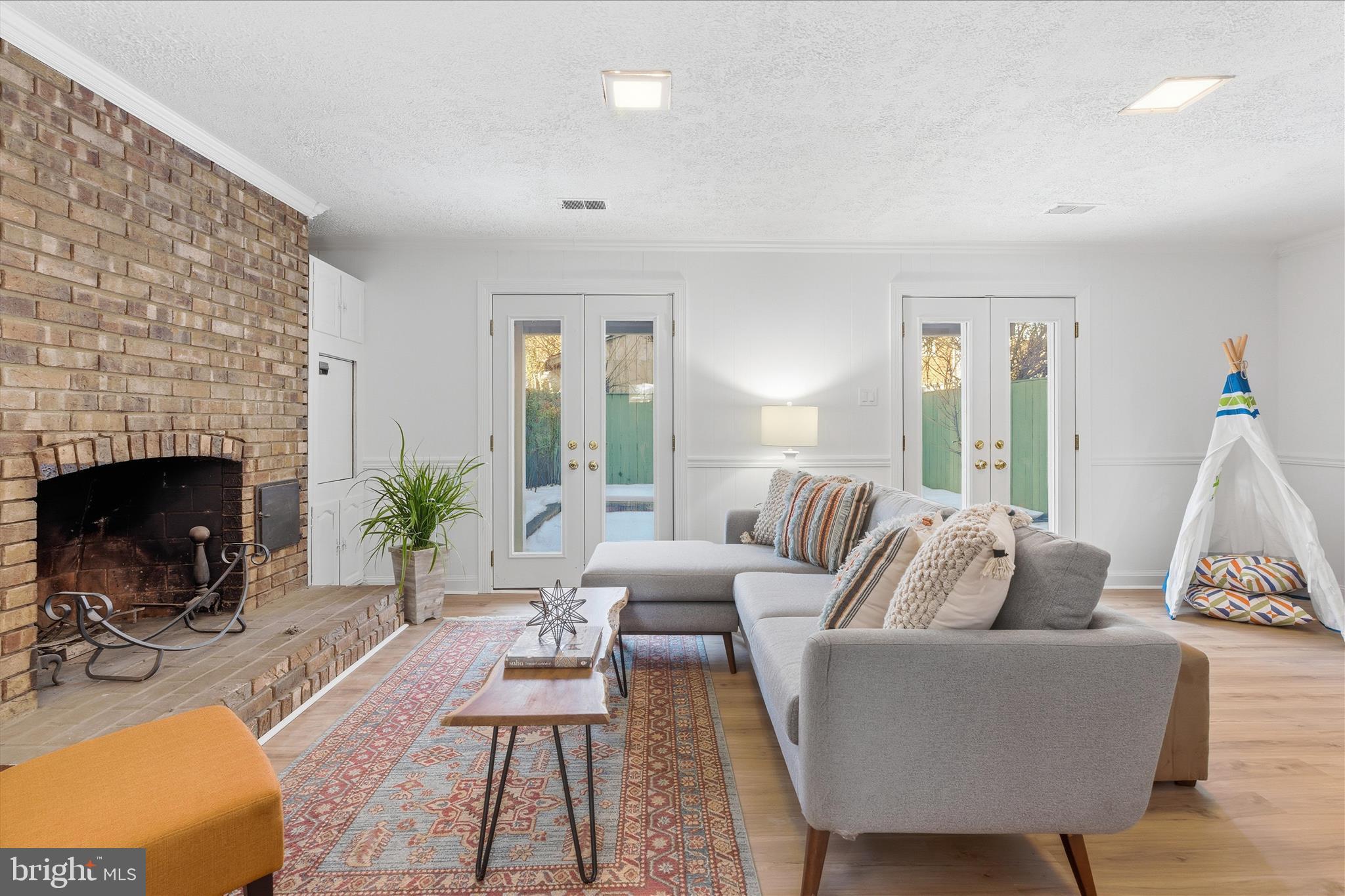 COURT DES MAISONS - Residential