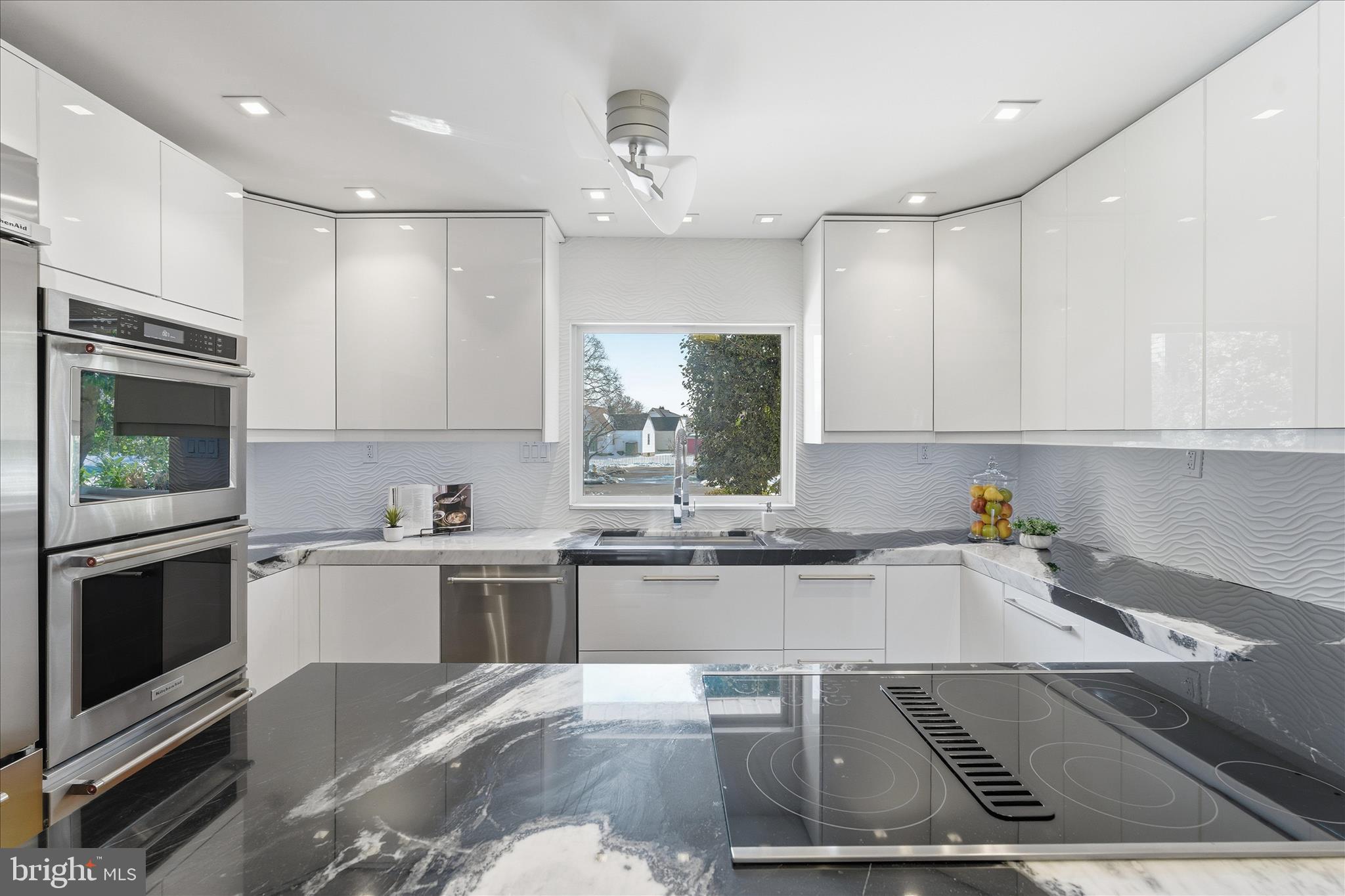 COURT DES MAISONS - Residential