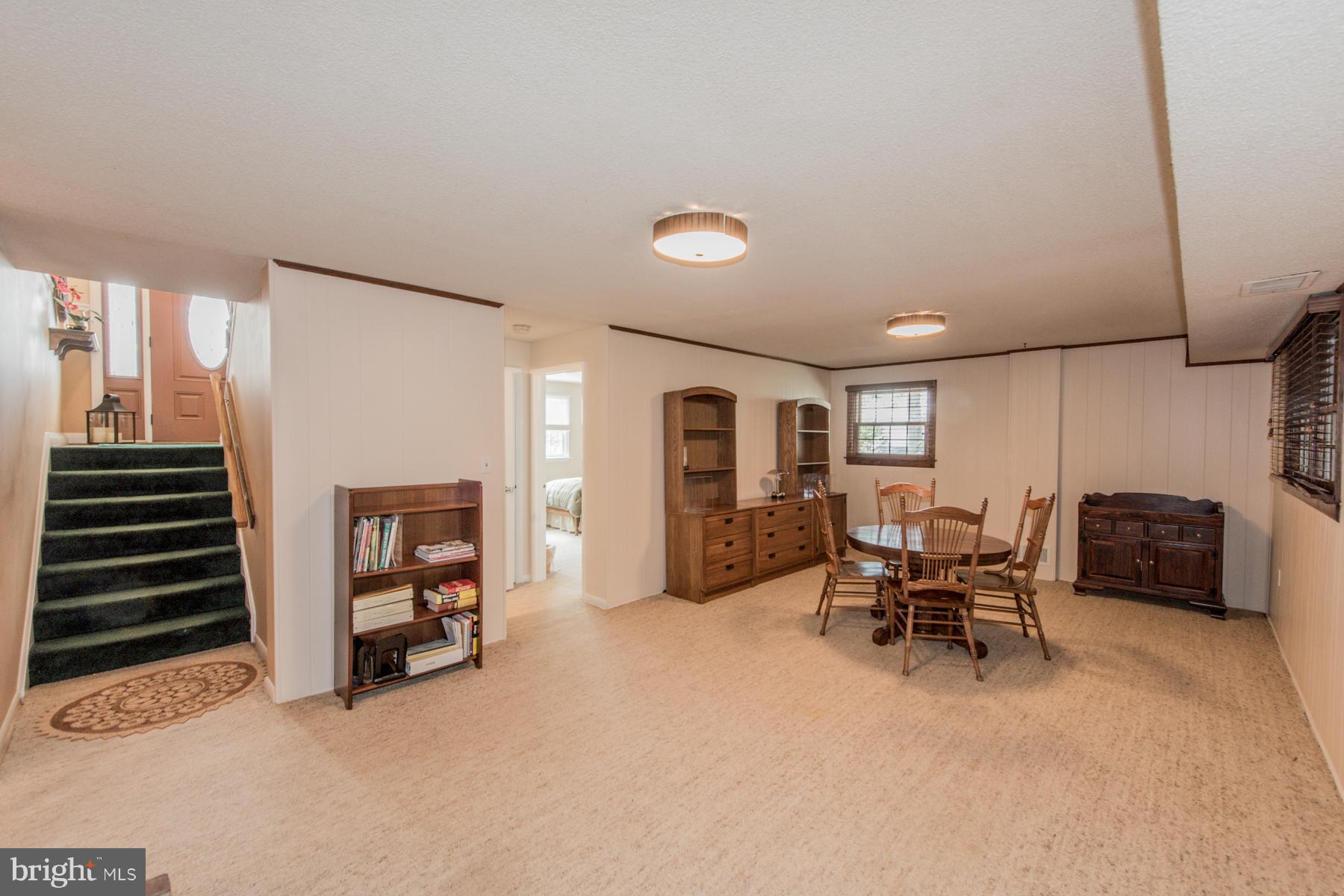 VALLEY MEDE - Residential