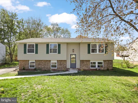 7918 Caledonia Street, Alexandria, VA MLS: VAFX2229544