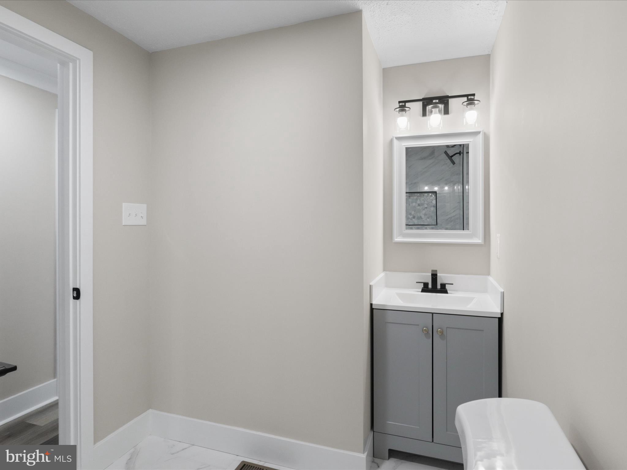 MT VERNON VALLEY - Residential