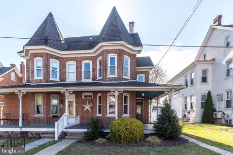 118 E 6TH STREET RED HILL PA 18076