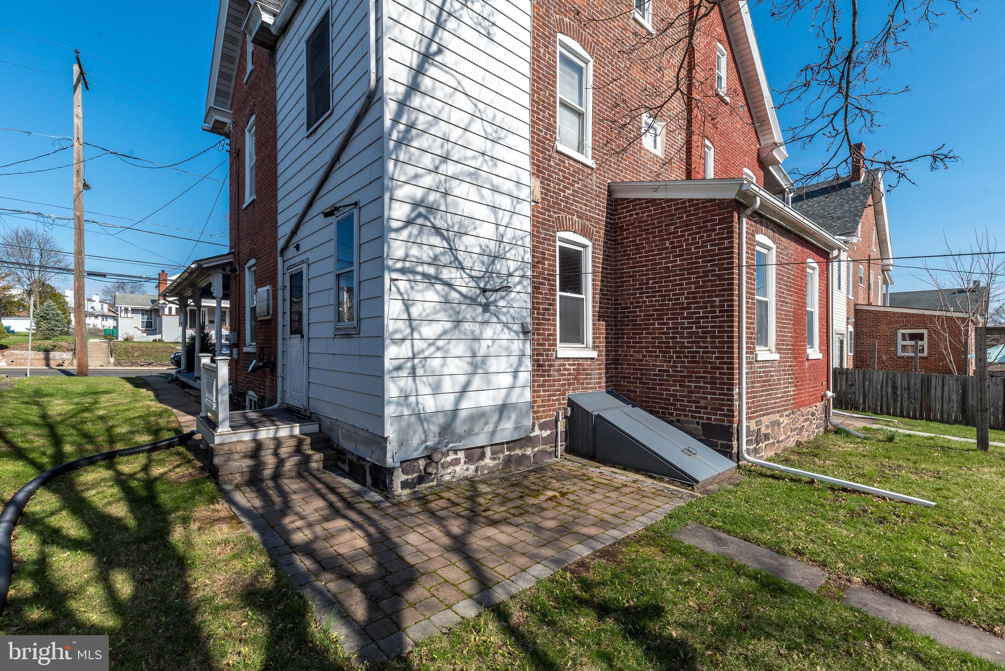 ALPINE VIL - Residential