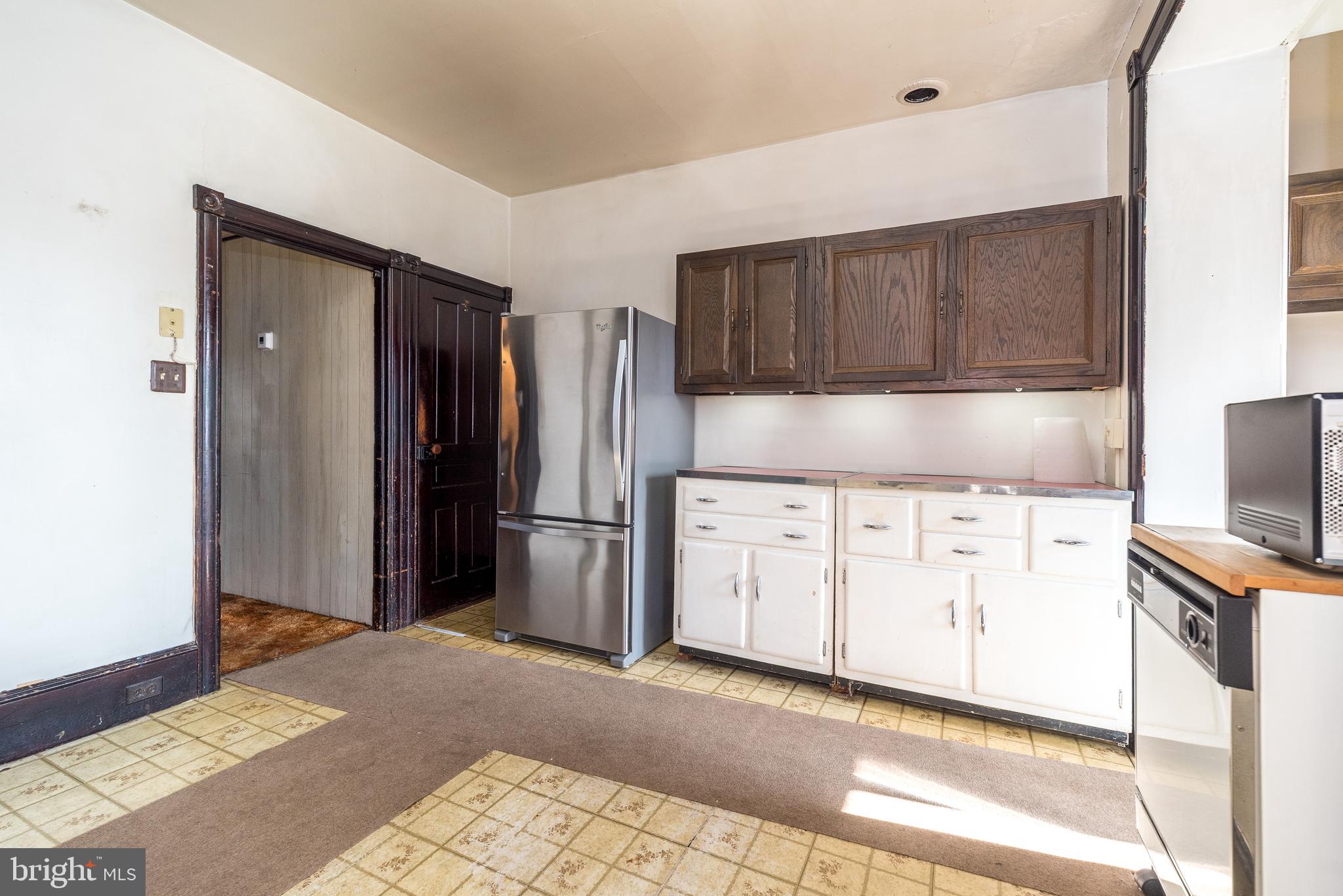 ALPINE VIL - Residential