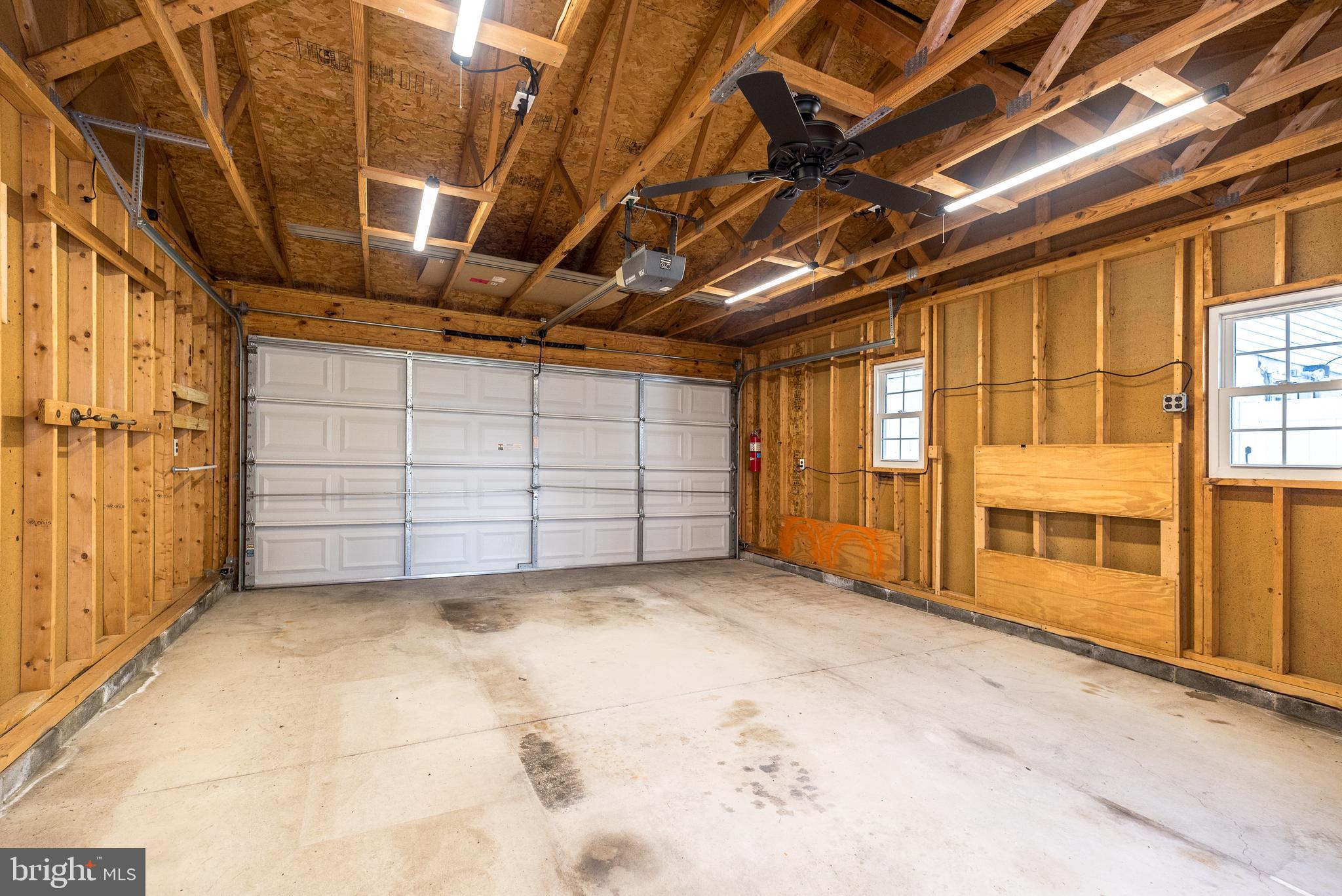 ALPINE VIL - Residential