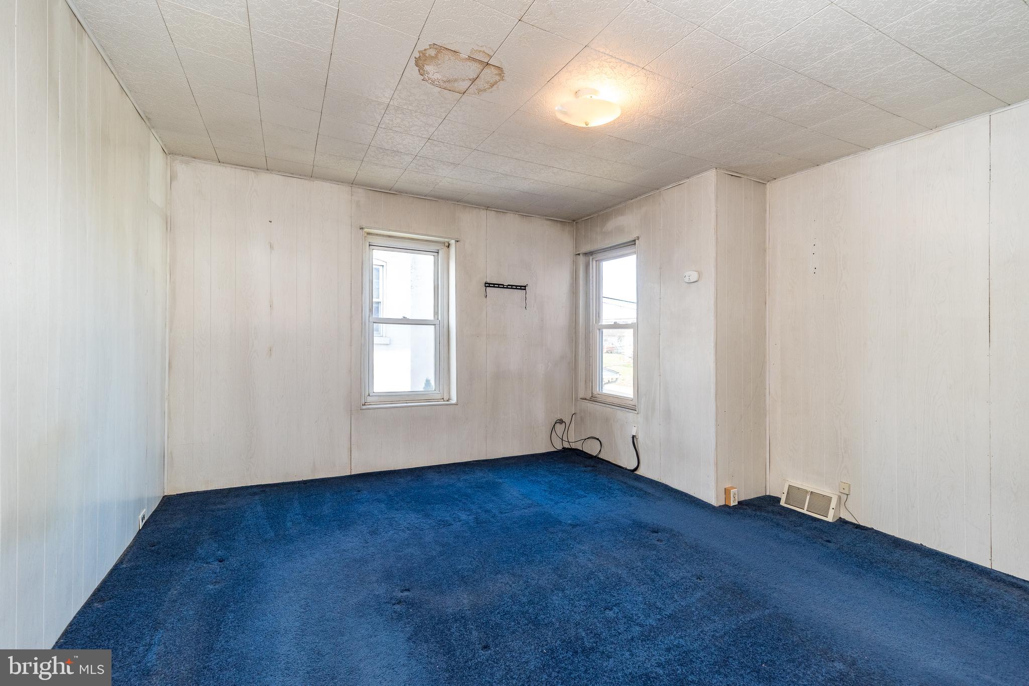 ALPINE VIL - Residential