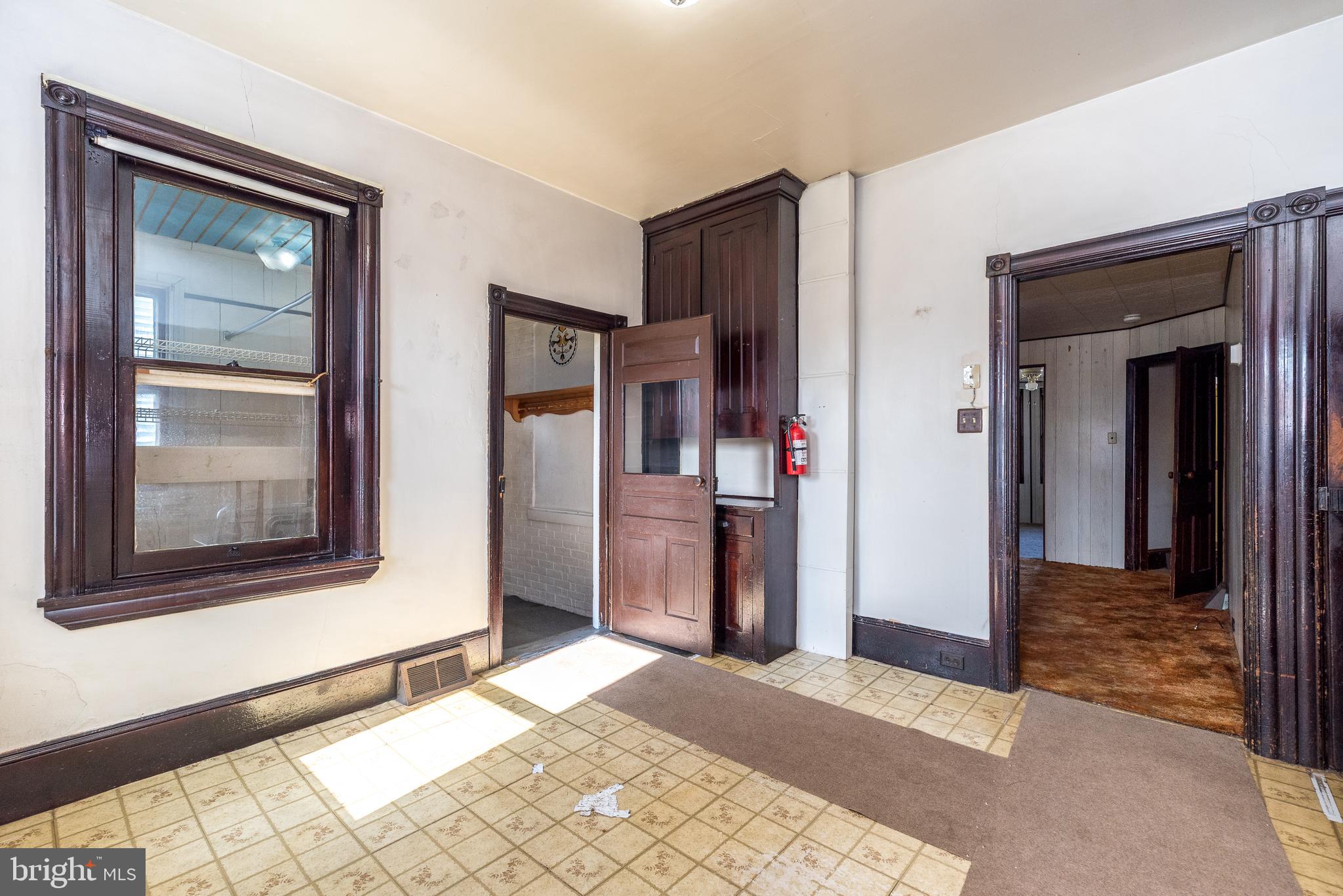 ALPINE VIL - Residential