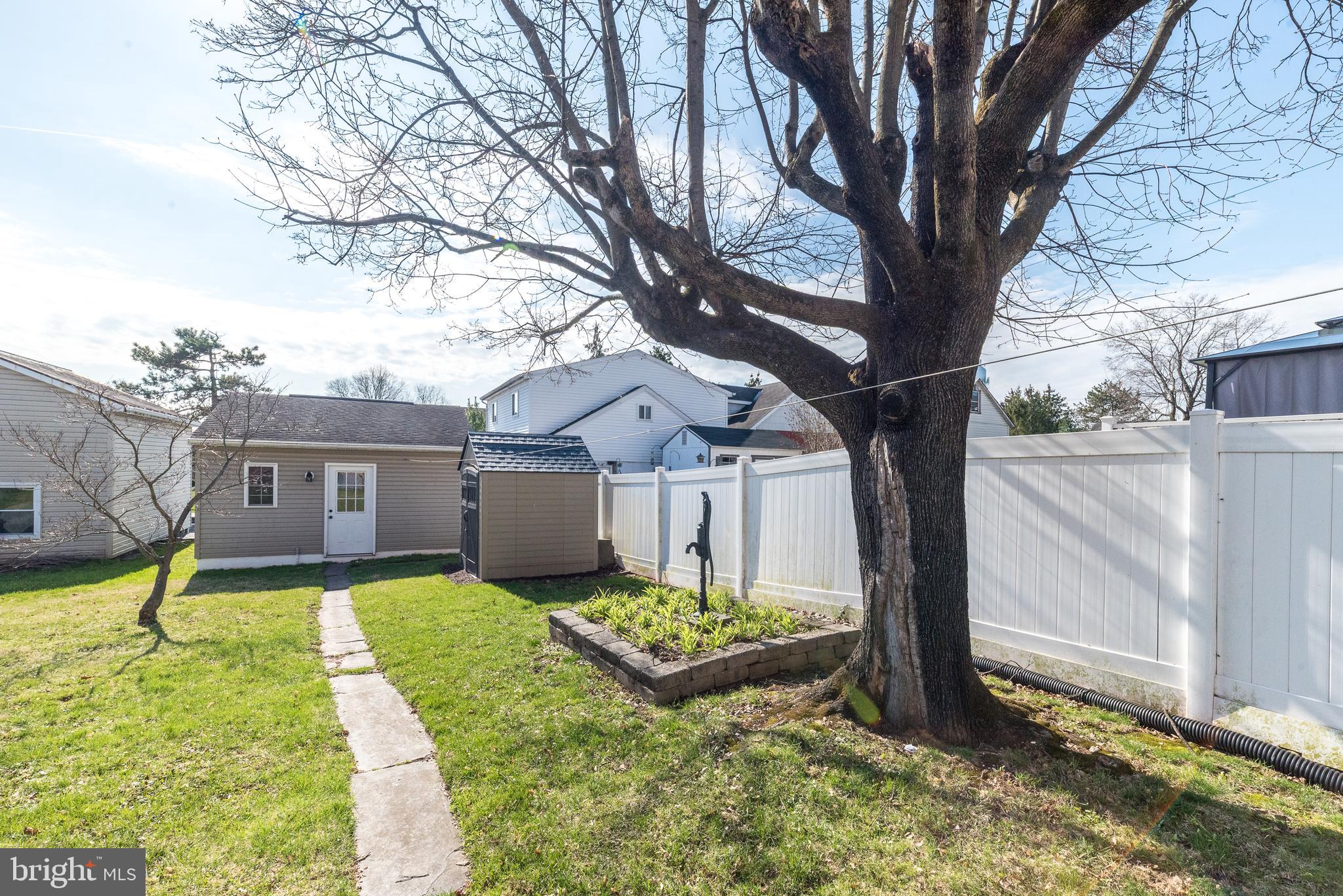 ALPINE VIL - Residential