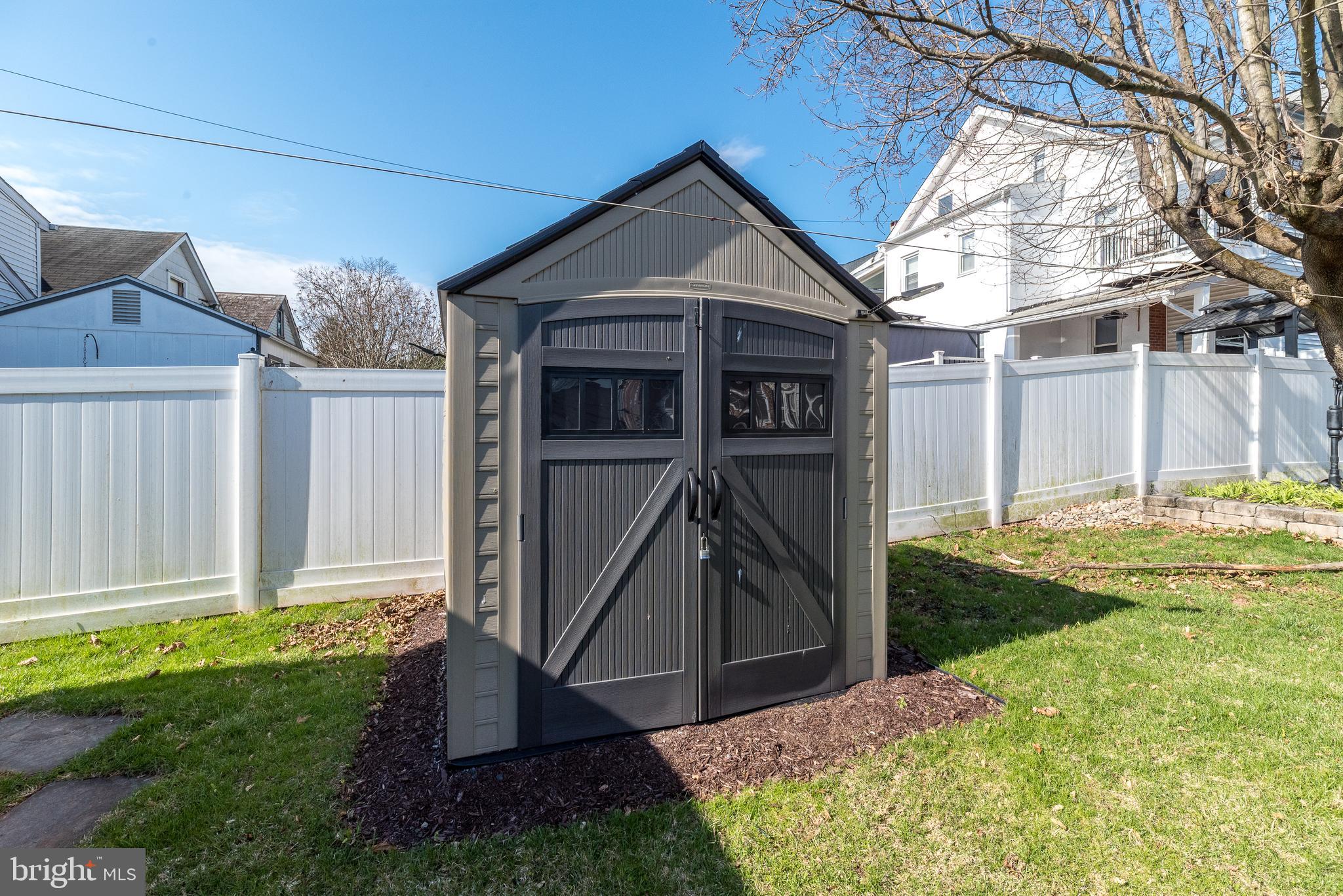 ALPINE VIL - Residential