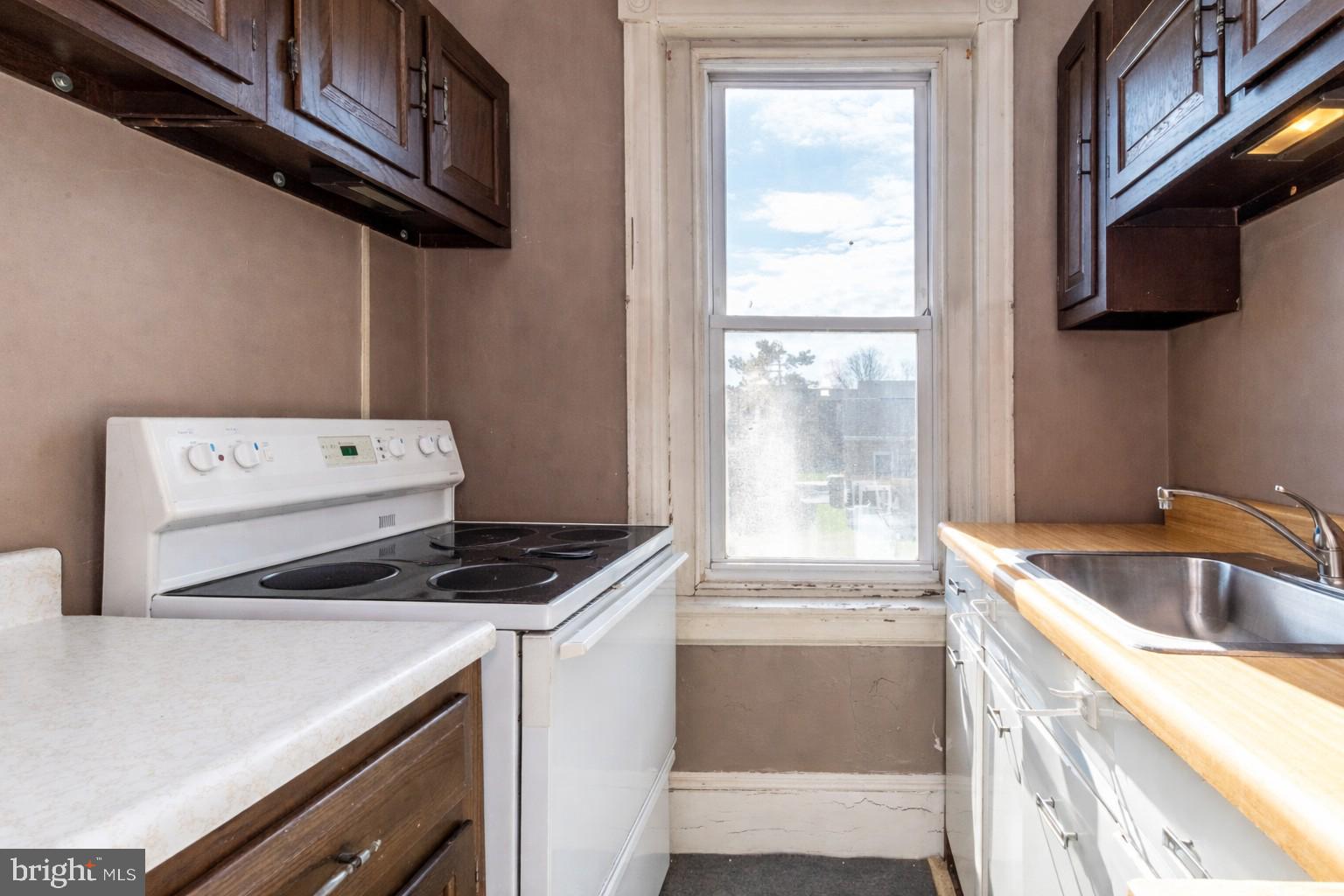 ALPINE VIL - Residential