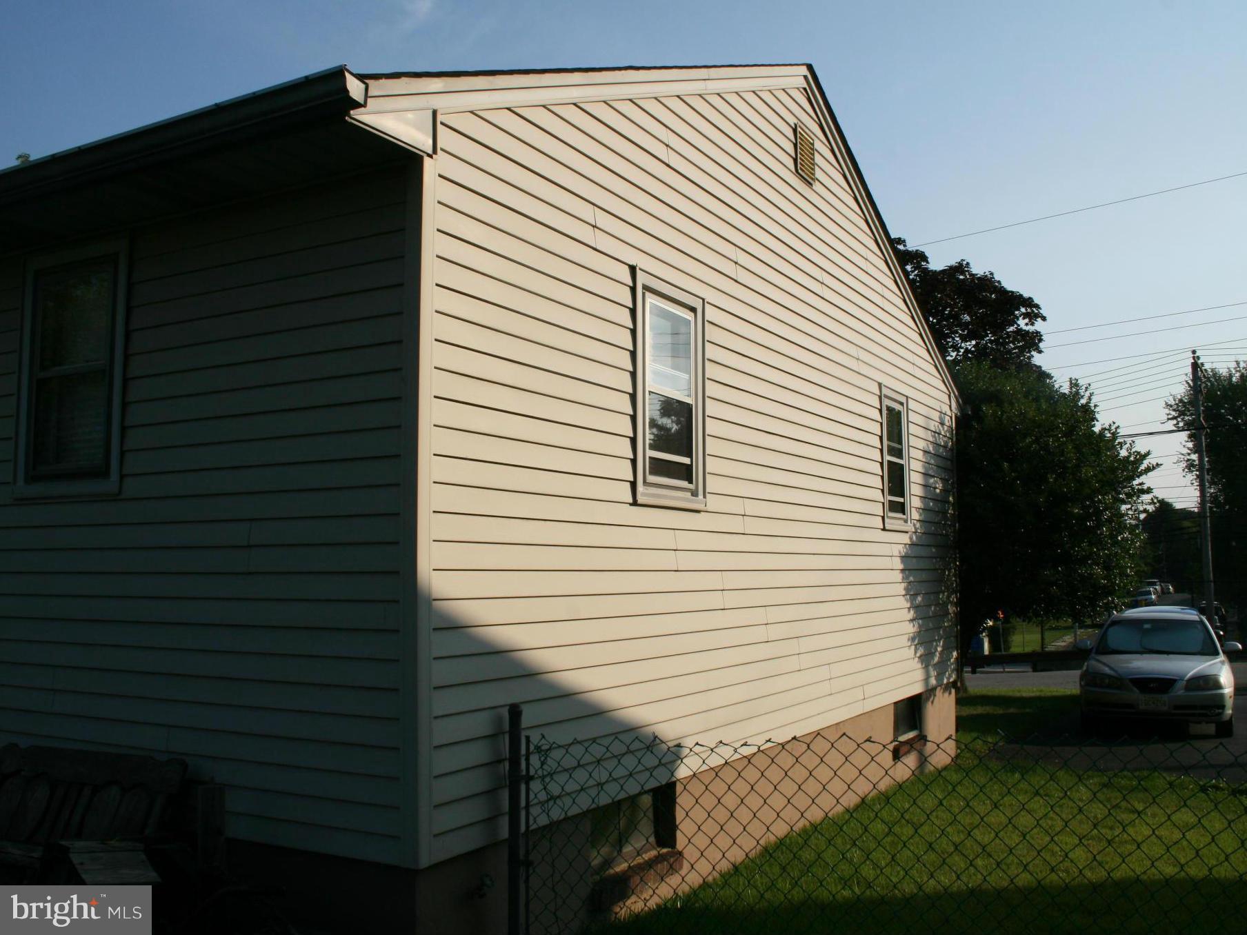 GARLAND - Residential