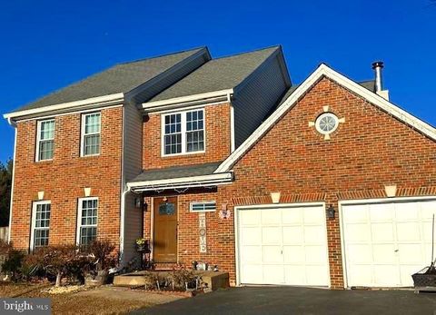 10200 RACQUET CIRCLE MANASSAS VA 20110