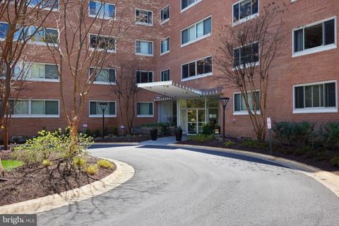 Photo of 5100 Dorset Avenue #112, CHEVY CHASE, MD 20815 (MLS # MDMC2175526)