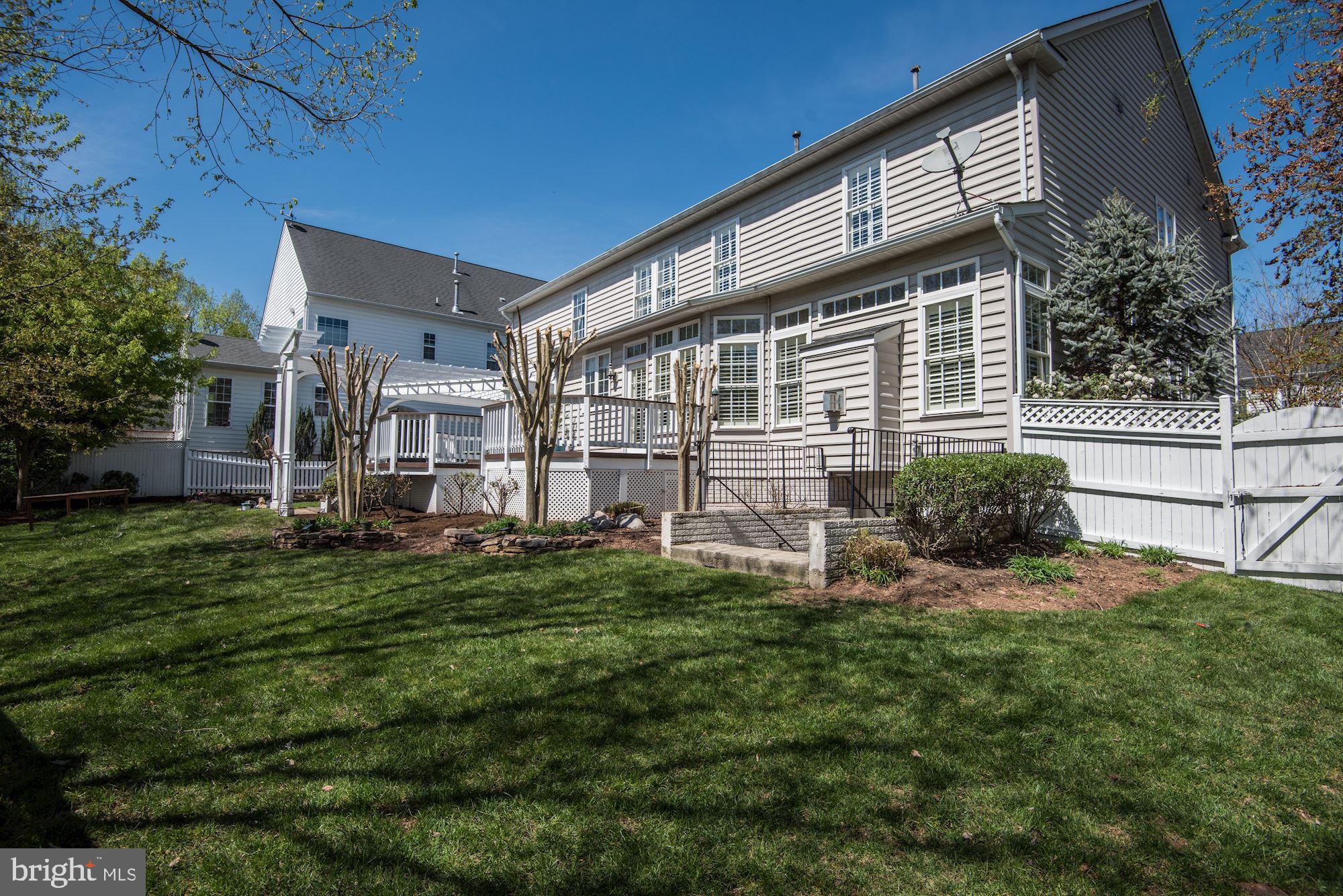 BELMONT GREENE - Residential