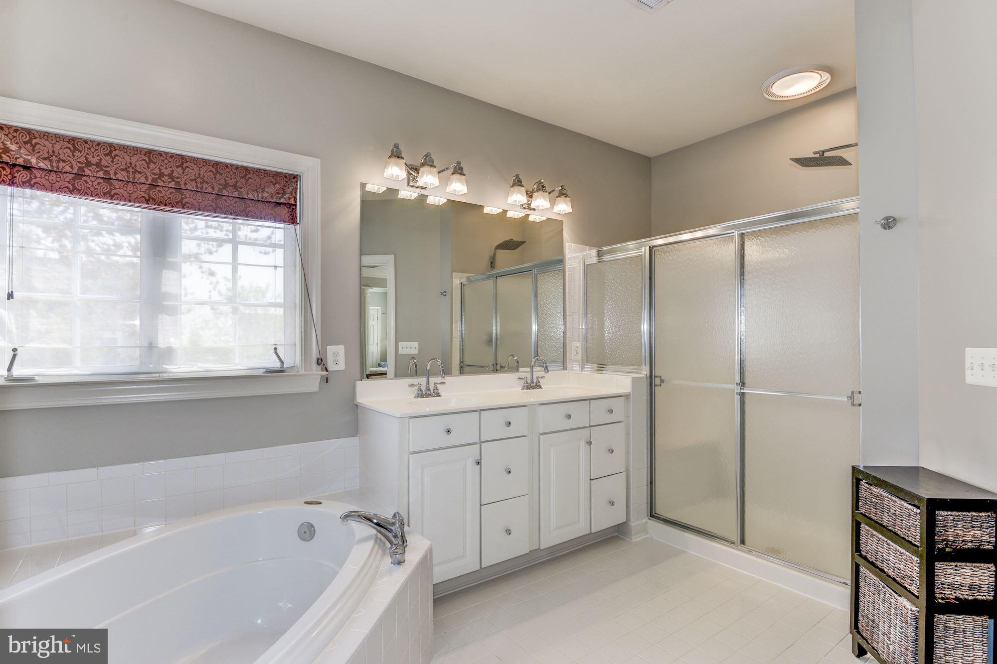 BELMONT GREENE - Residential