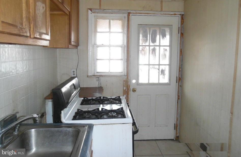 MIDDLESEX - Residential