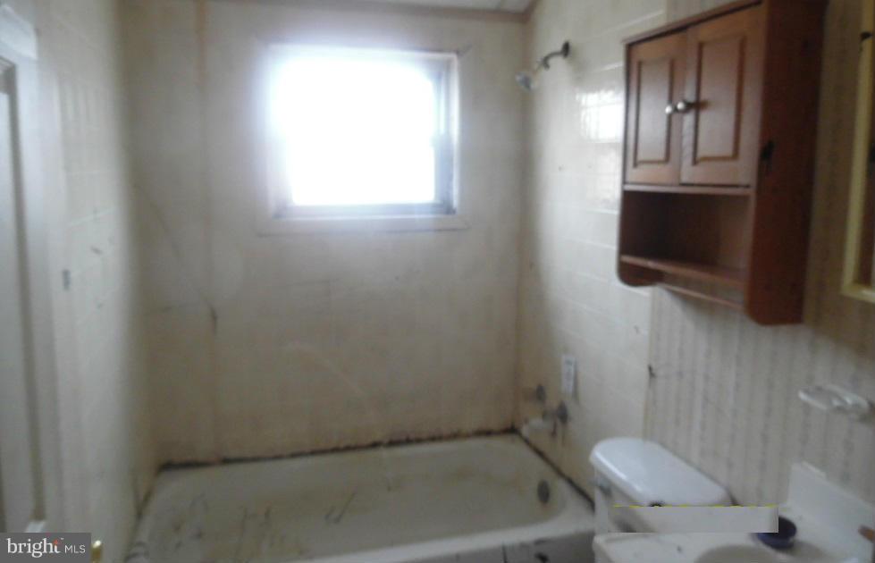 MIDDLESEX - Residential