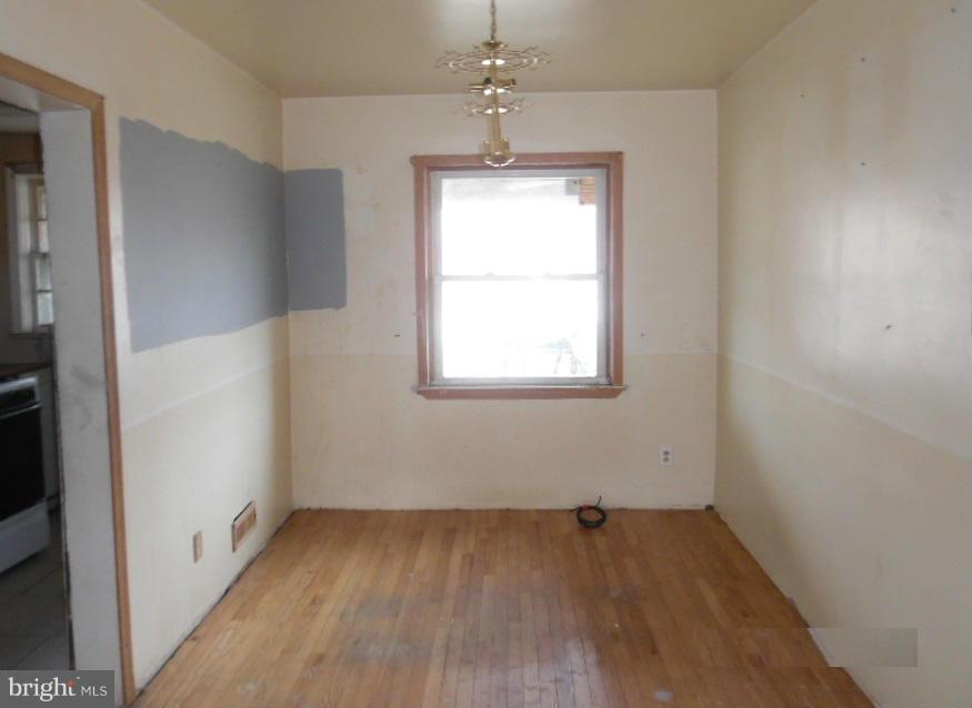 MIDDLESEX - Residential