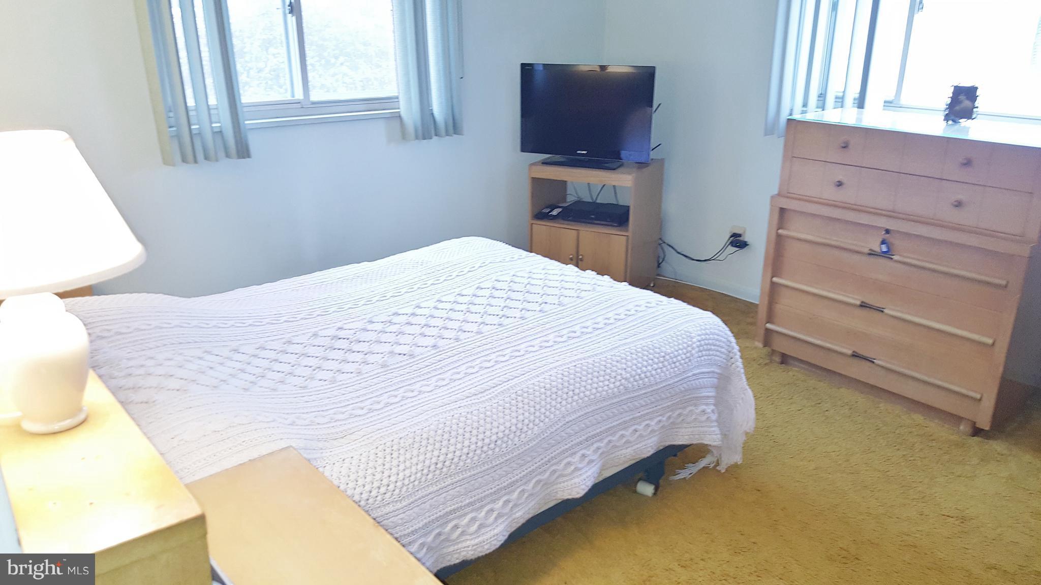 MILFORD RIDGE - Residential