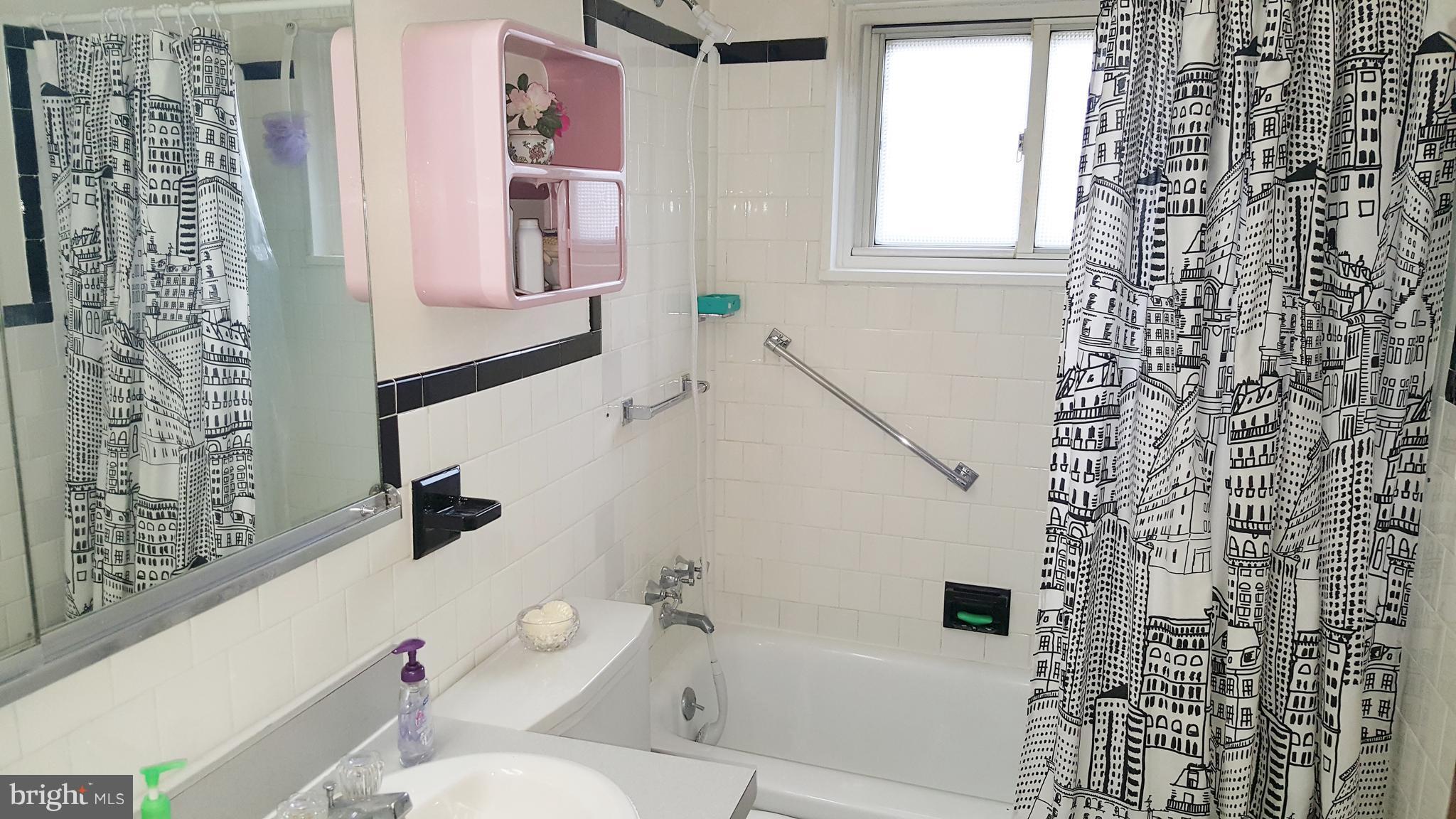 MILFORD RIDGE - Residential