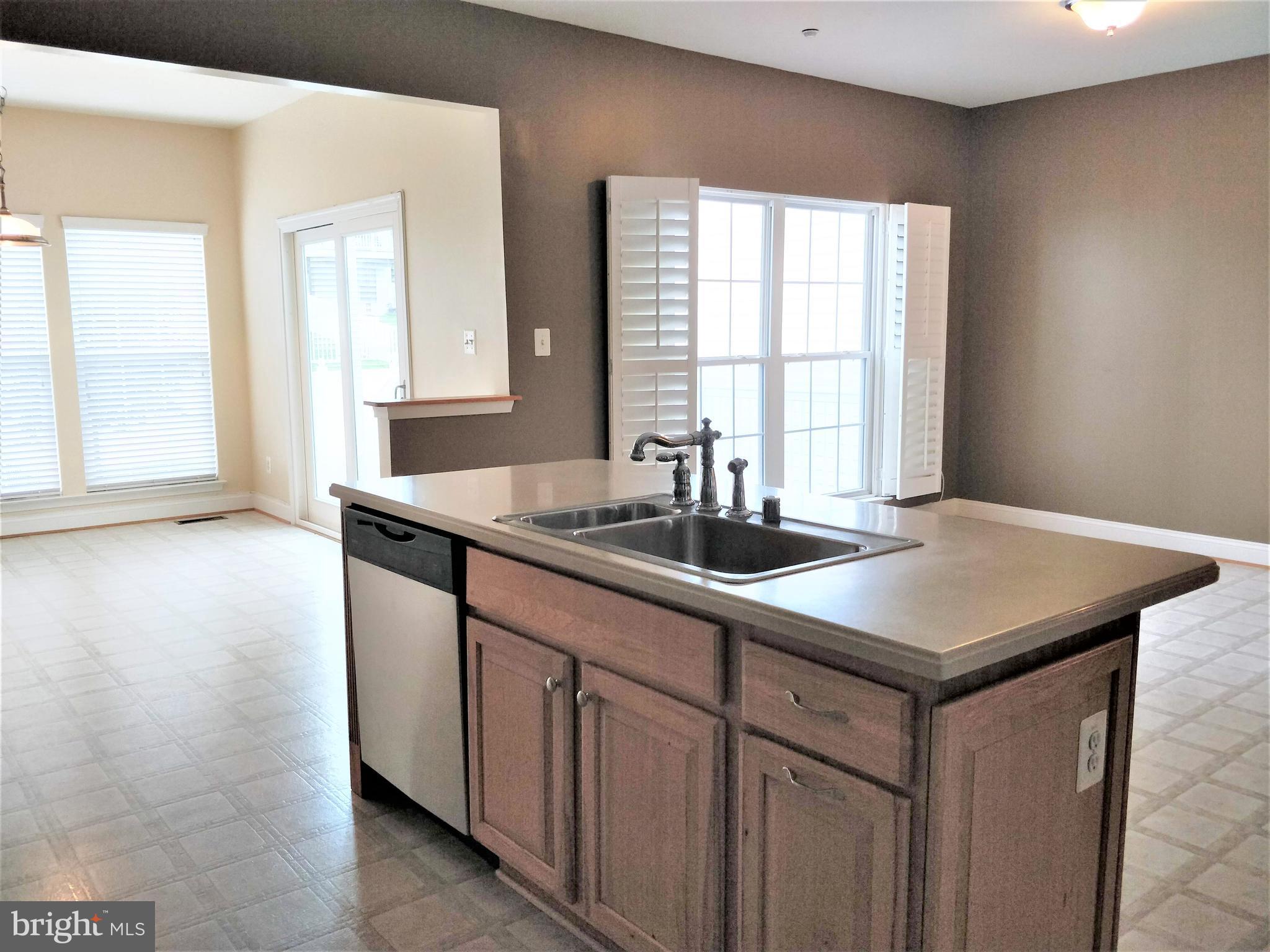 GREENBRIER HILLS - Residential Lease