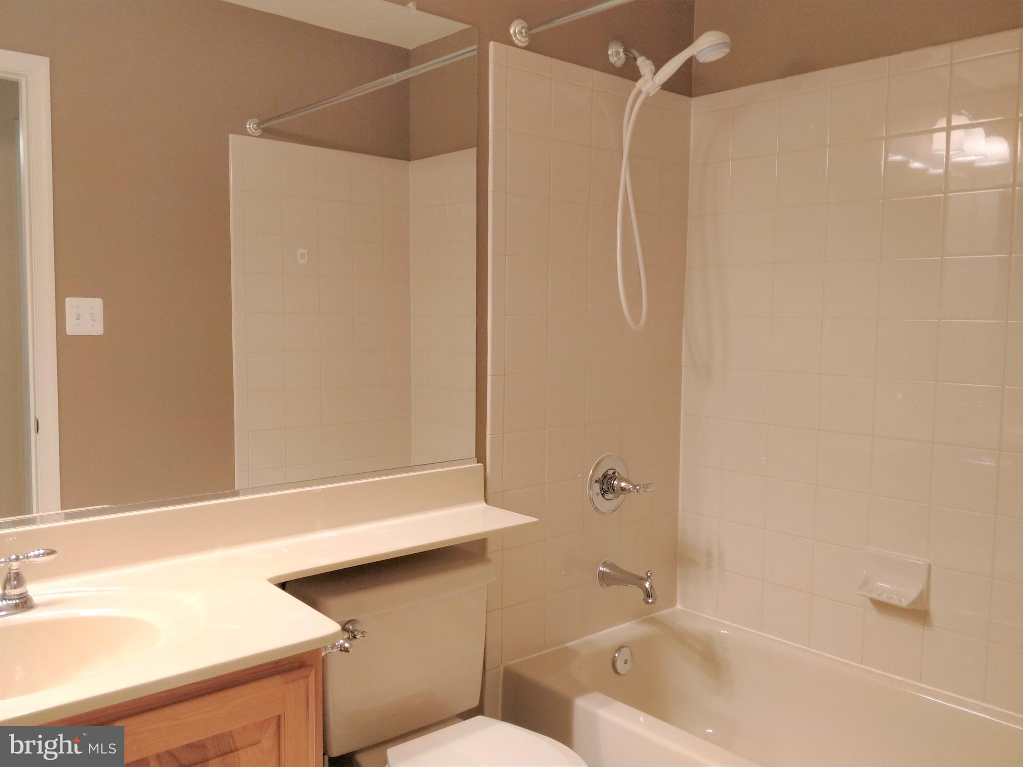 GREENBRIER HILLS - Residential Lease