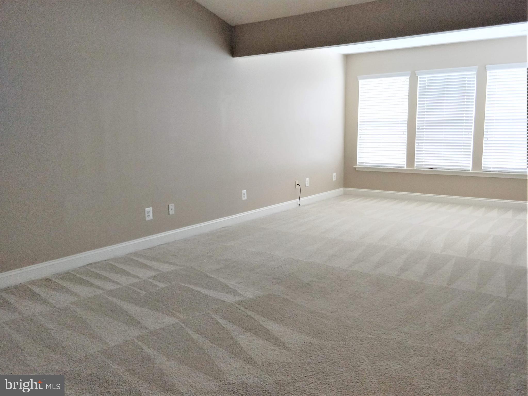 GREENBRIER HILLS - Residential Lease