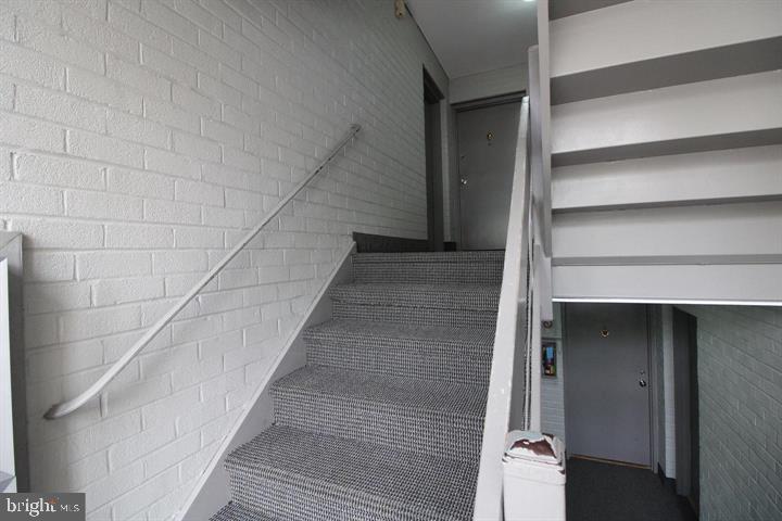 5610 BLOOMFIELD DRIVE 101