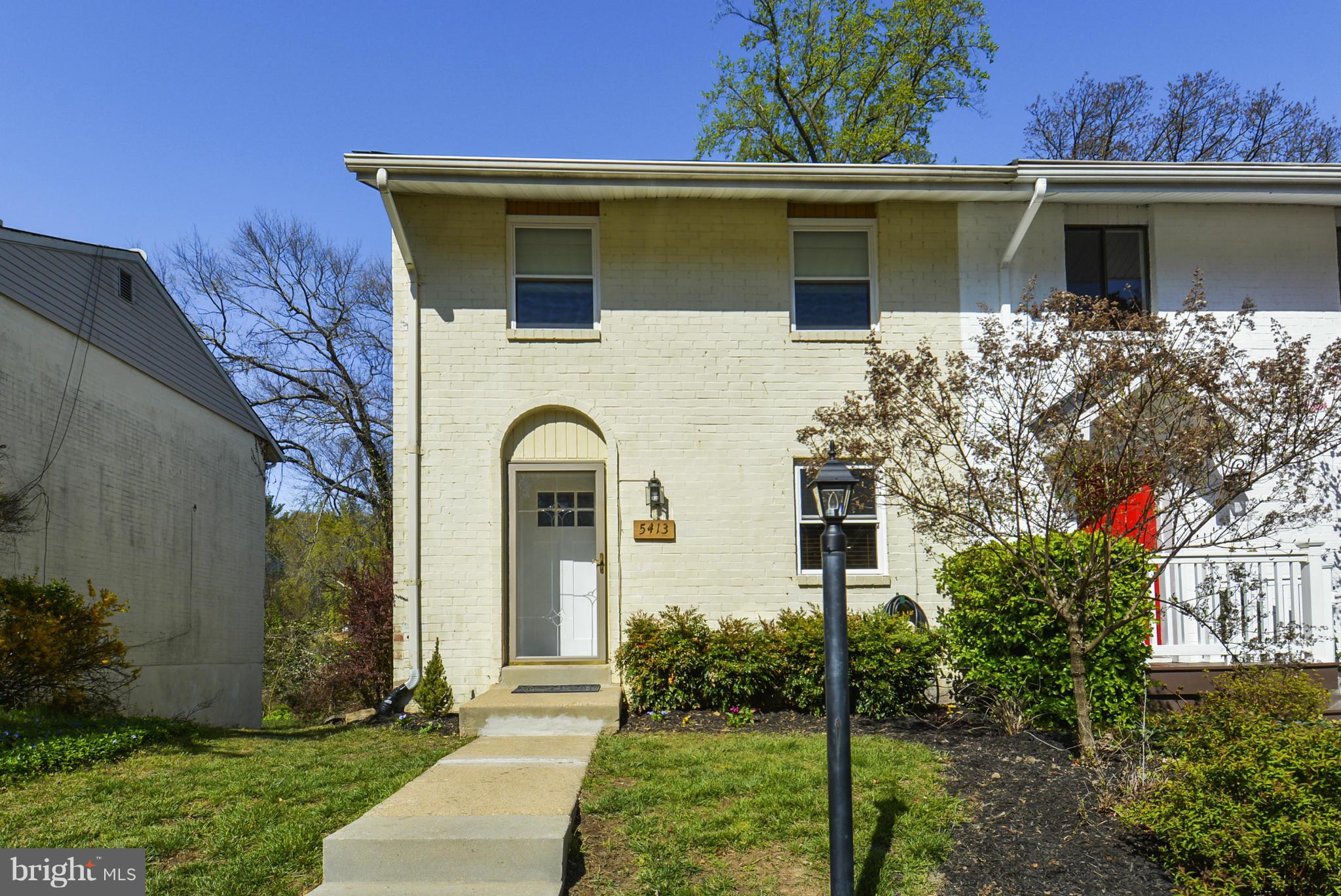 VILLAGE OF HARPERS CHOICE - Residential