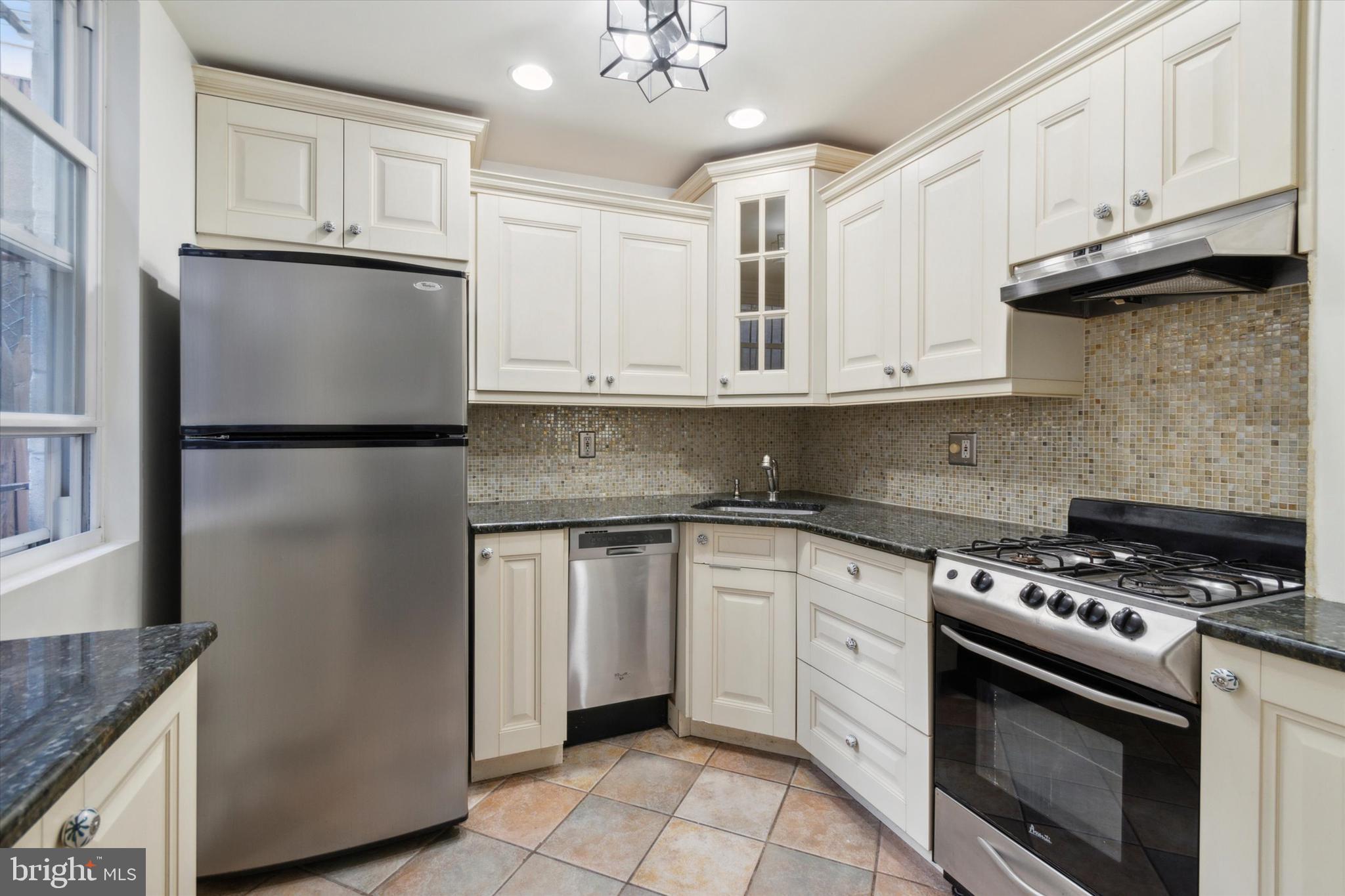 PASSYUNK SQUARE - Residential Lease