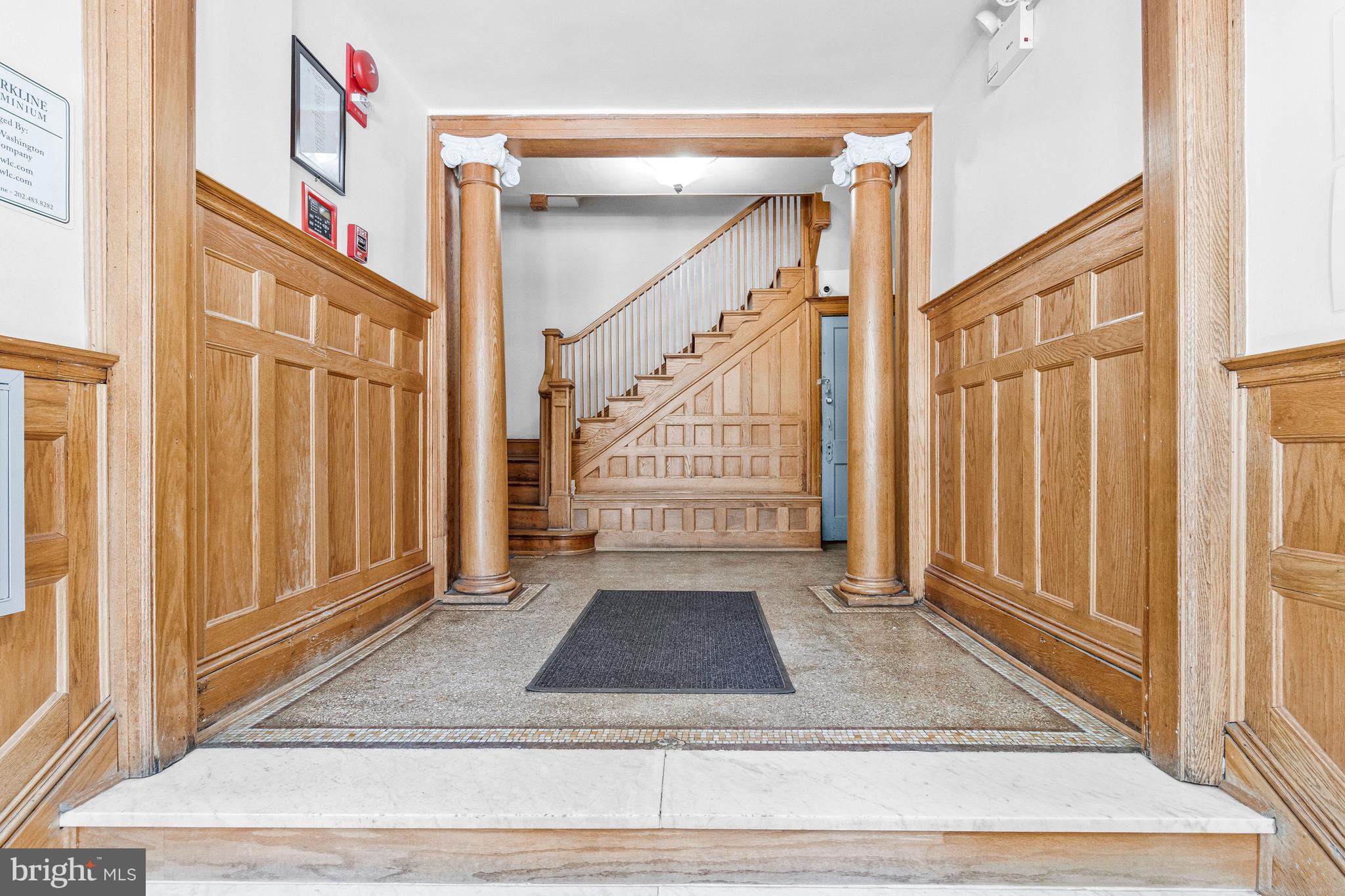 1527 PARK ROAD NW 301