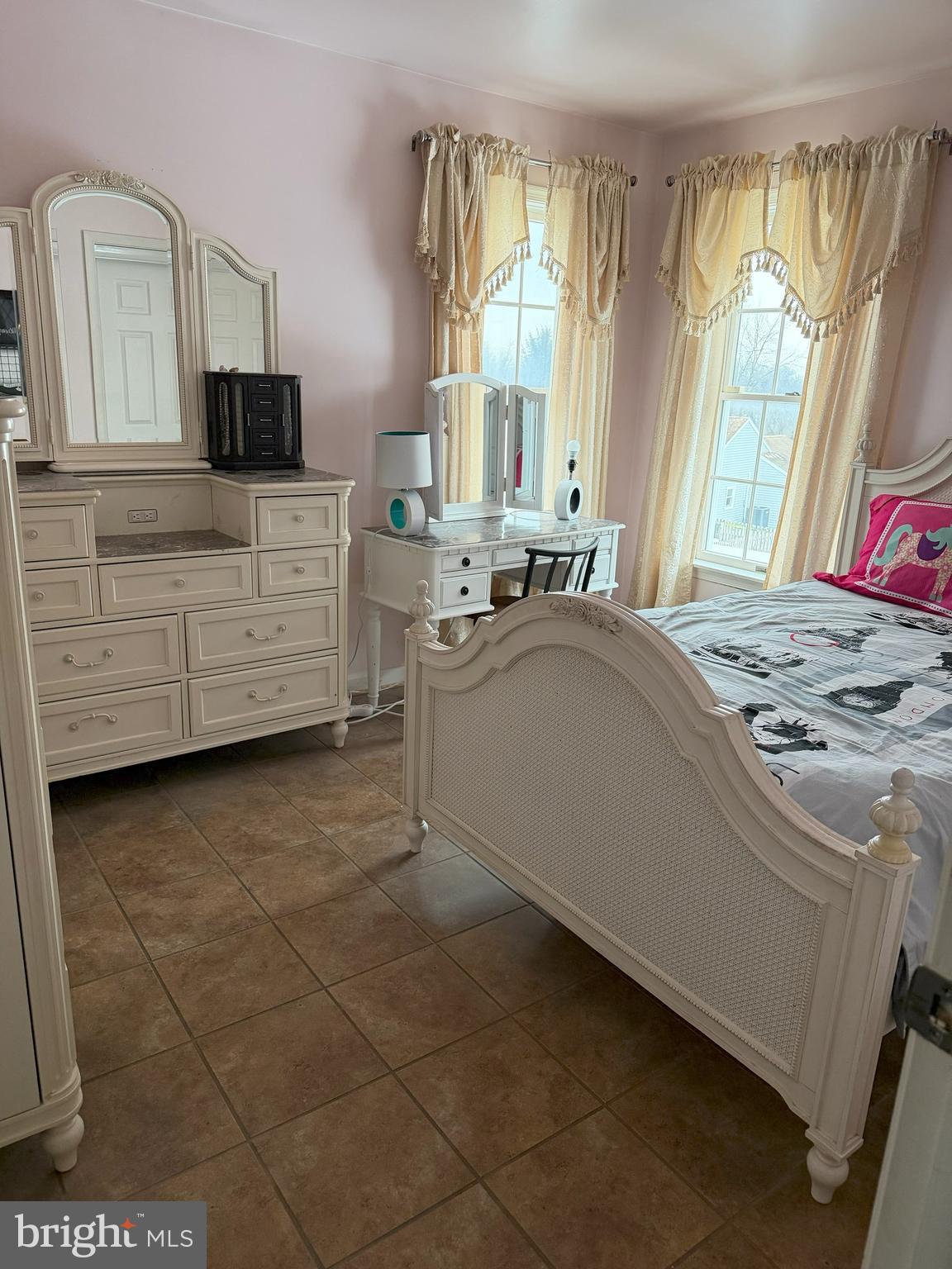 OLYMPUS HEIGHTS - Residential