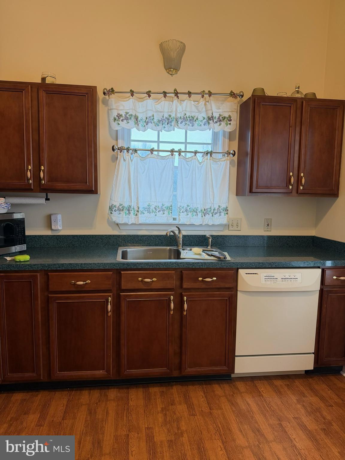 OLYMPUS HEIGHTS - Residential