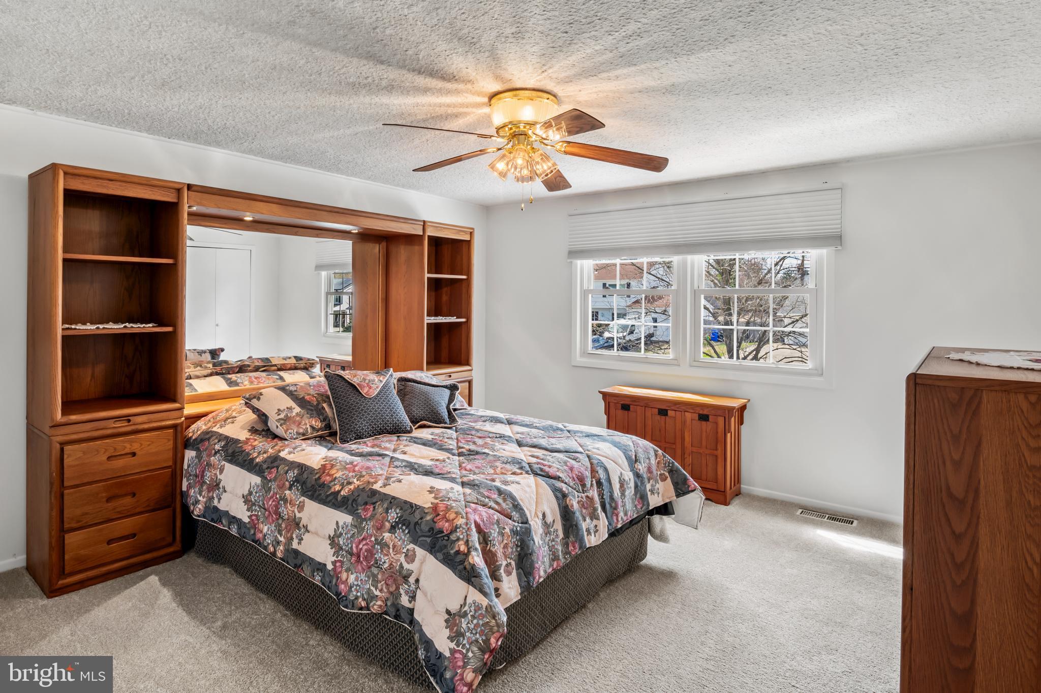 MEADOWBROOK AT BELAIR - Residential